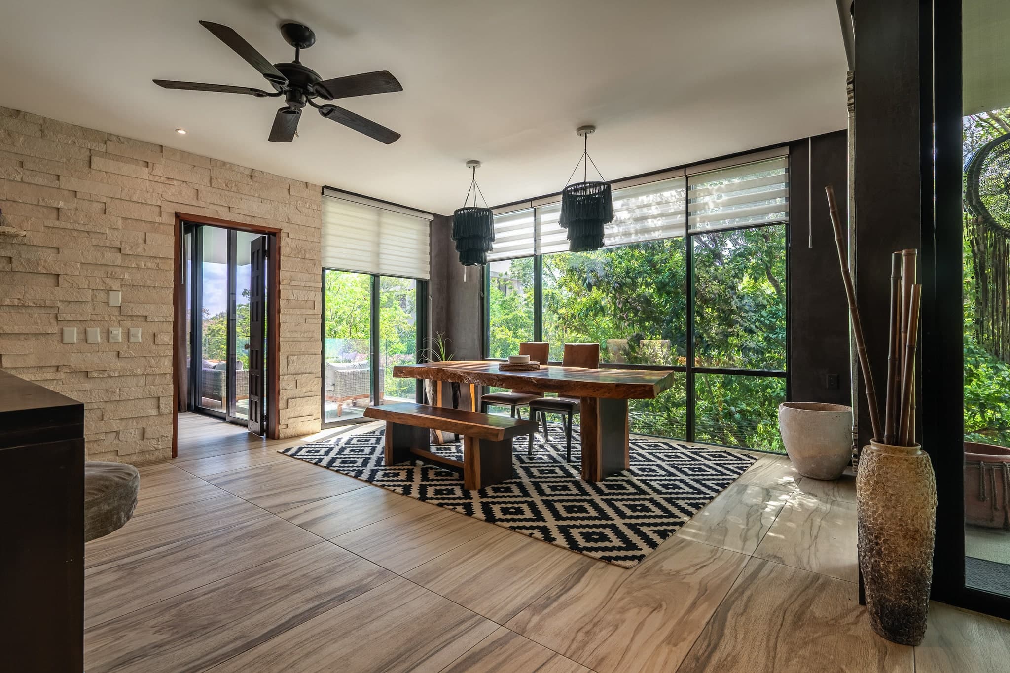 Multi-Unit: 3 Condos + Commercial Space - Image 38