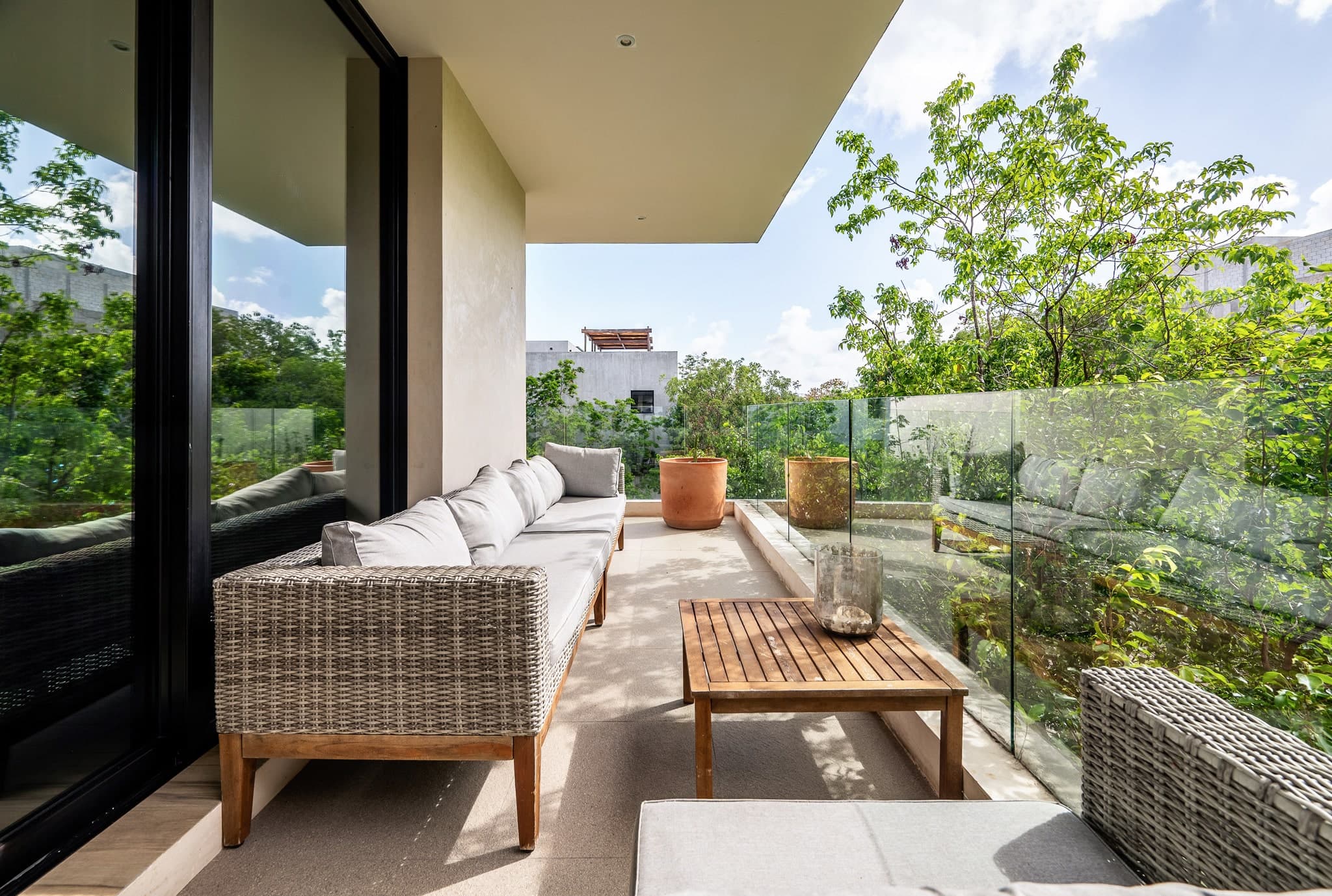 Multi-Unit: 3 Condos + Commercial Space - Image 41