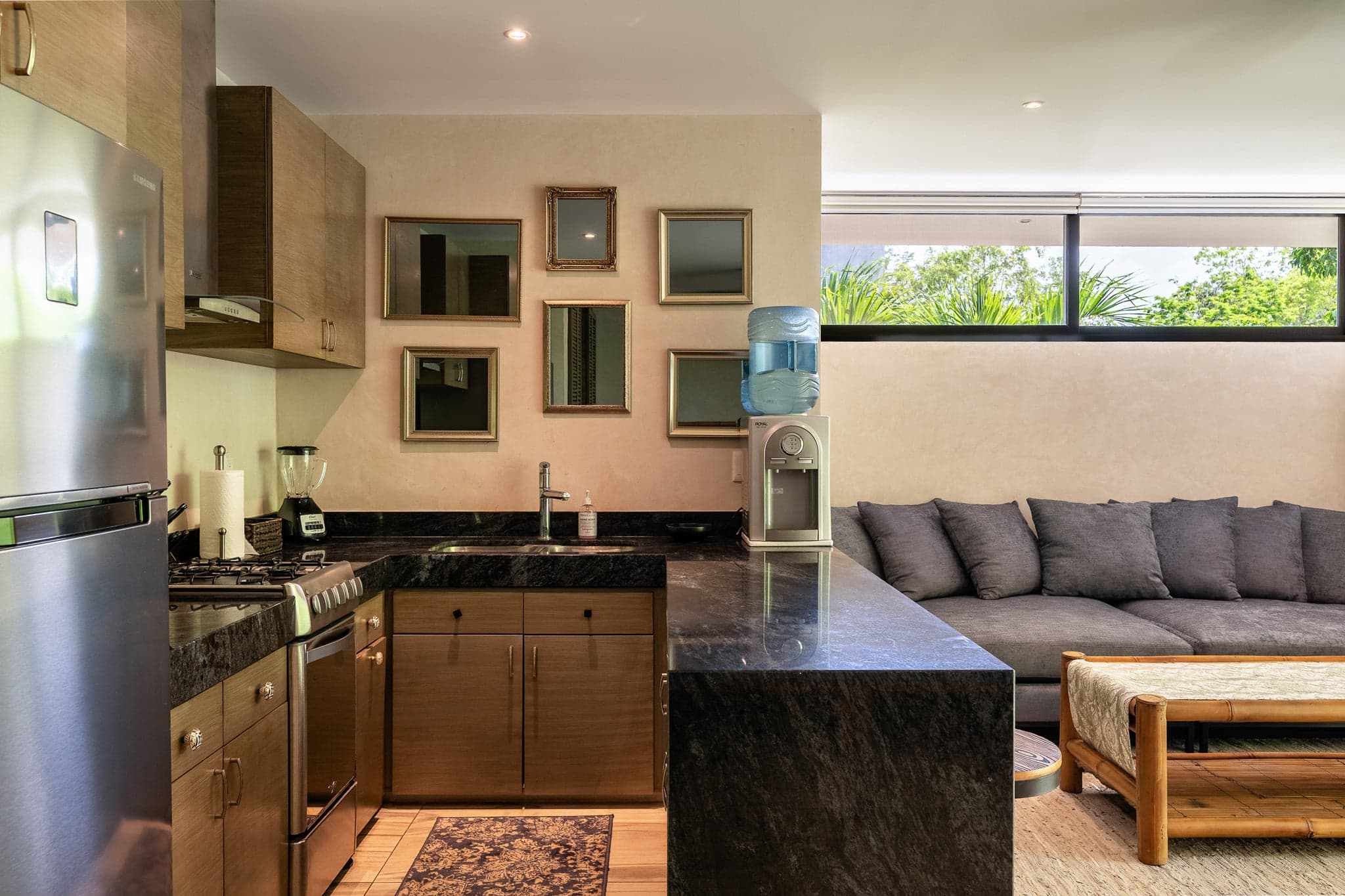 Multi-Unit: 3 Condos + Commercial Space - Image 59