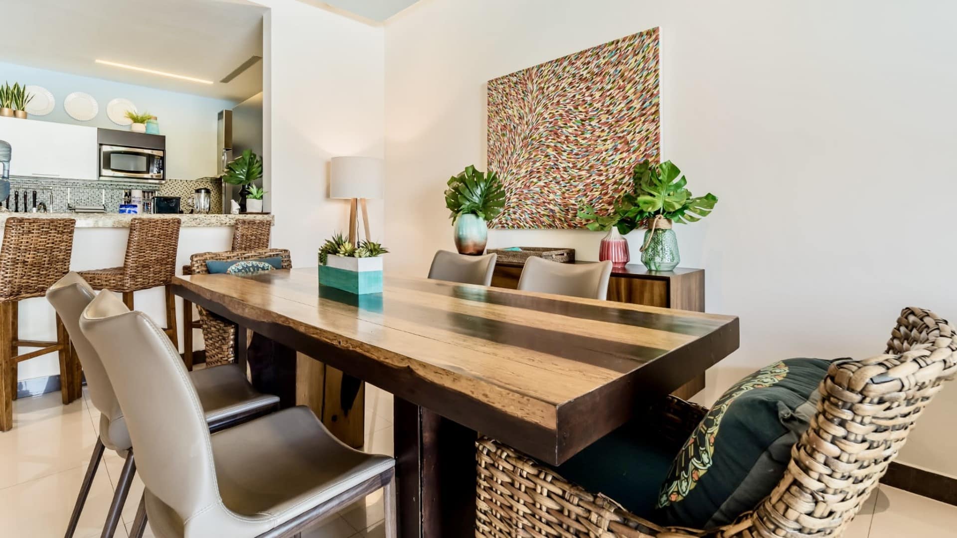 Oasis 3 Bedroom Penthouse - Image 10