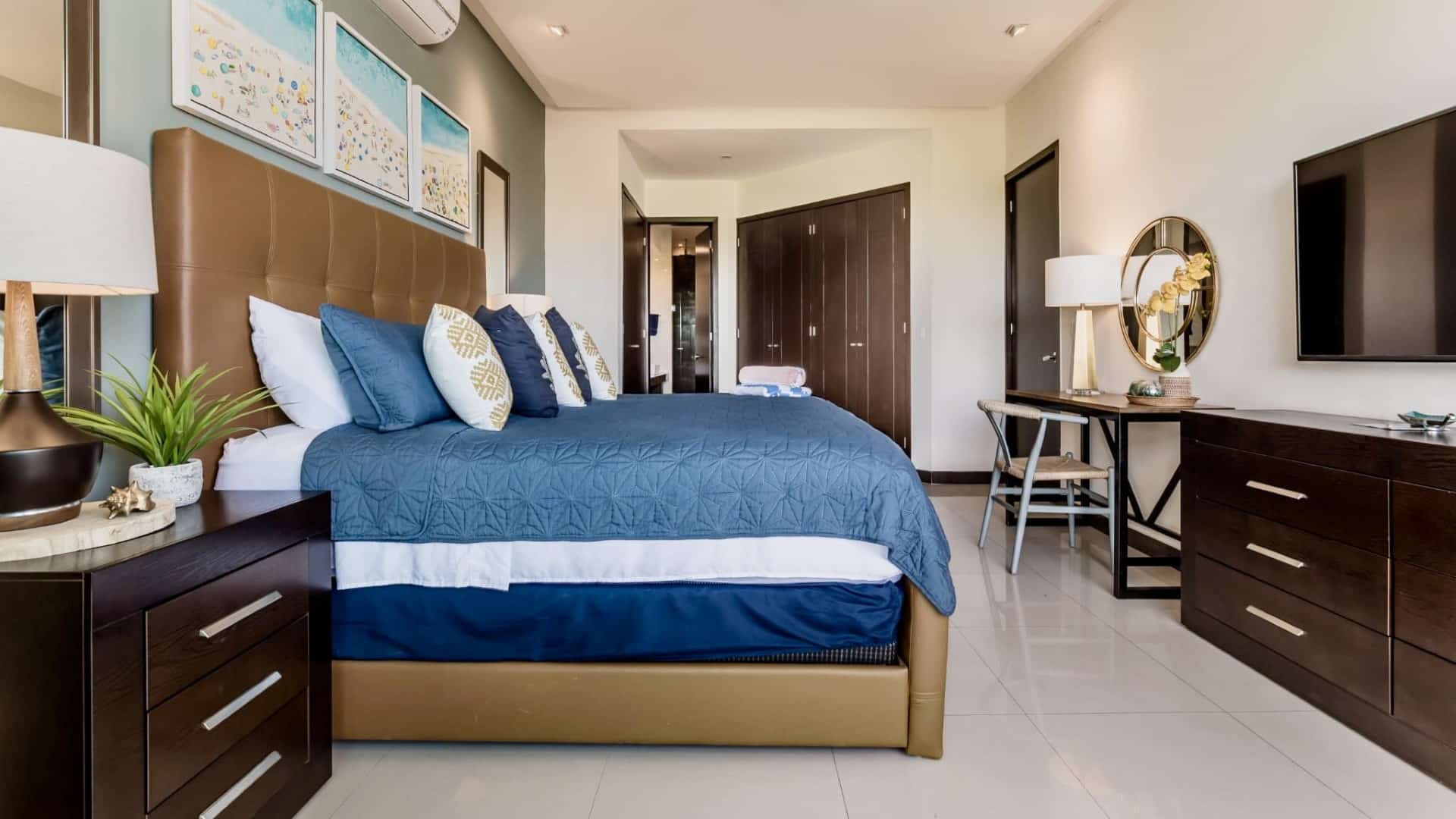 Oasis 3 Bedroom Penthouse - Image 24