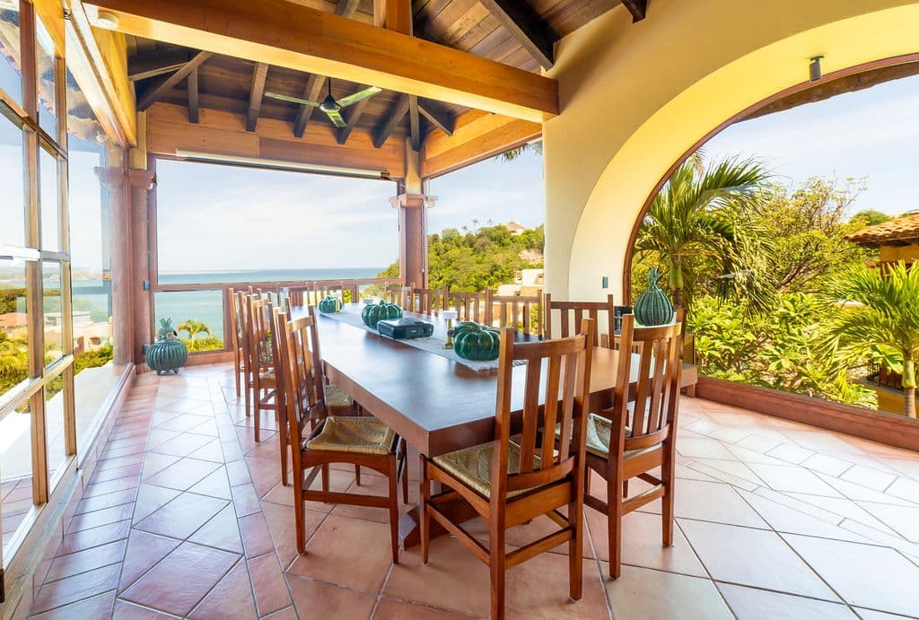 Oaxaca Ocean View Boutique Hotel - Image 1