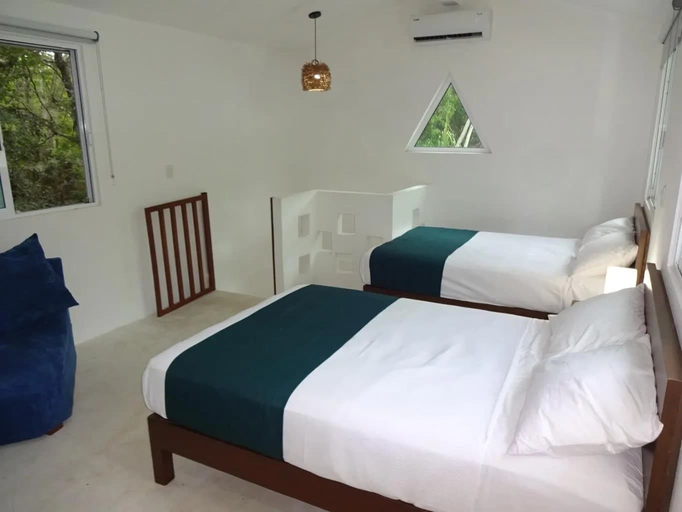 Jungle Homes on 2.5 Acres - Image 11