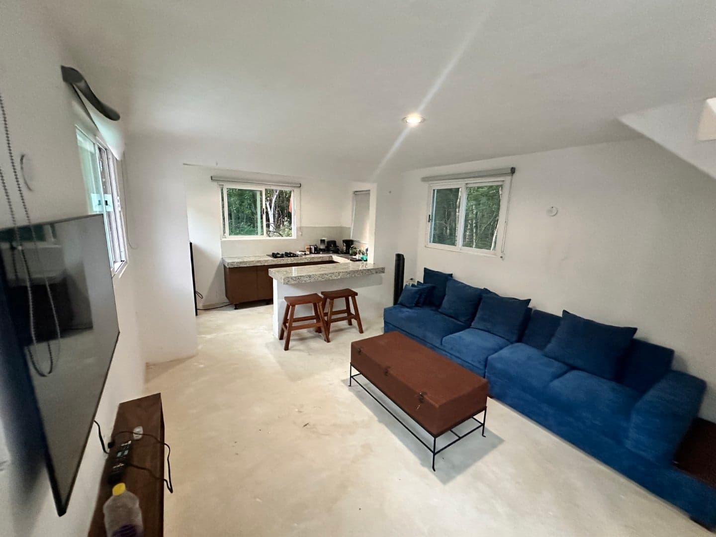 Jungle Homes on 2.5 Acres - Image 14