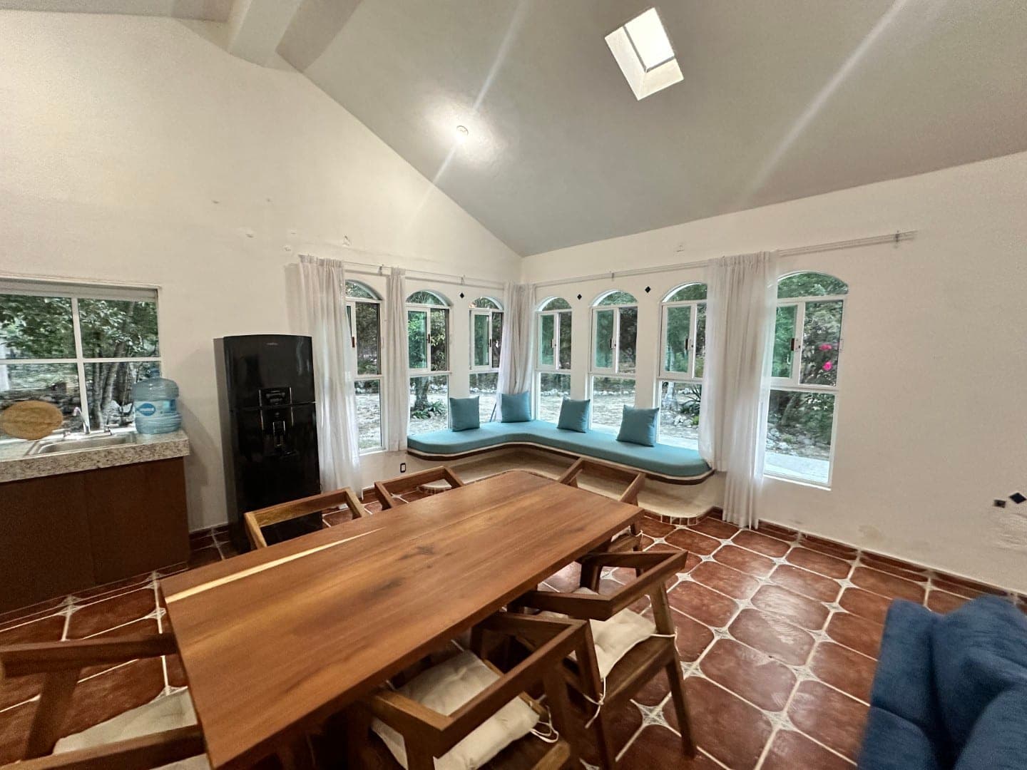 Jungle Homes on 2.5 Acres - Image 22