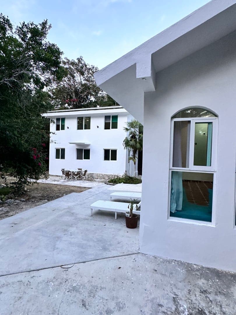 Jungle Homes on 2.5 Acres - Image 34