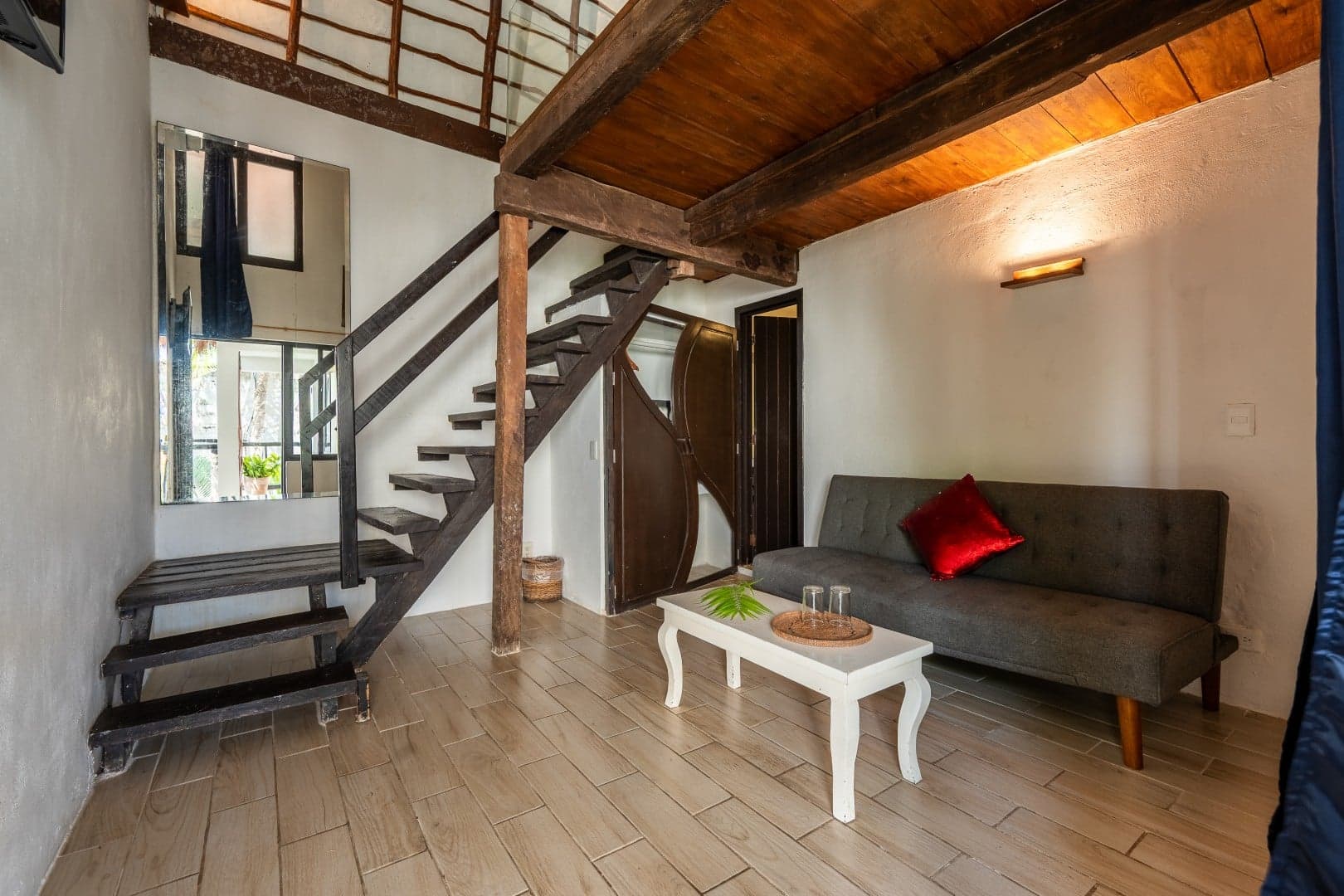 Kinbe Hotel - Image 13