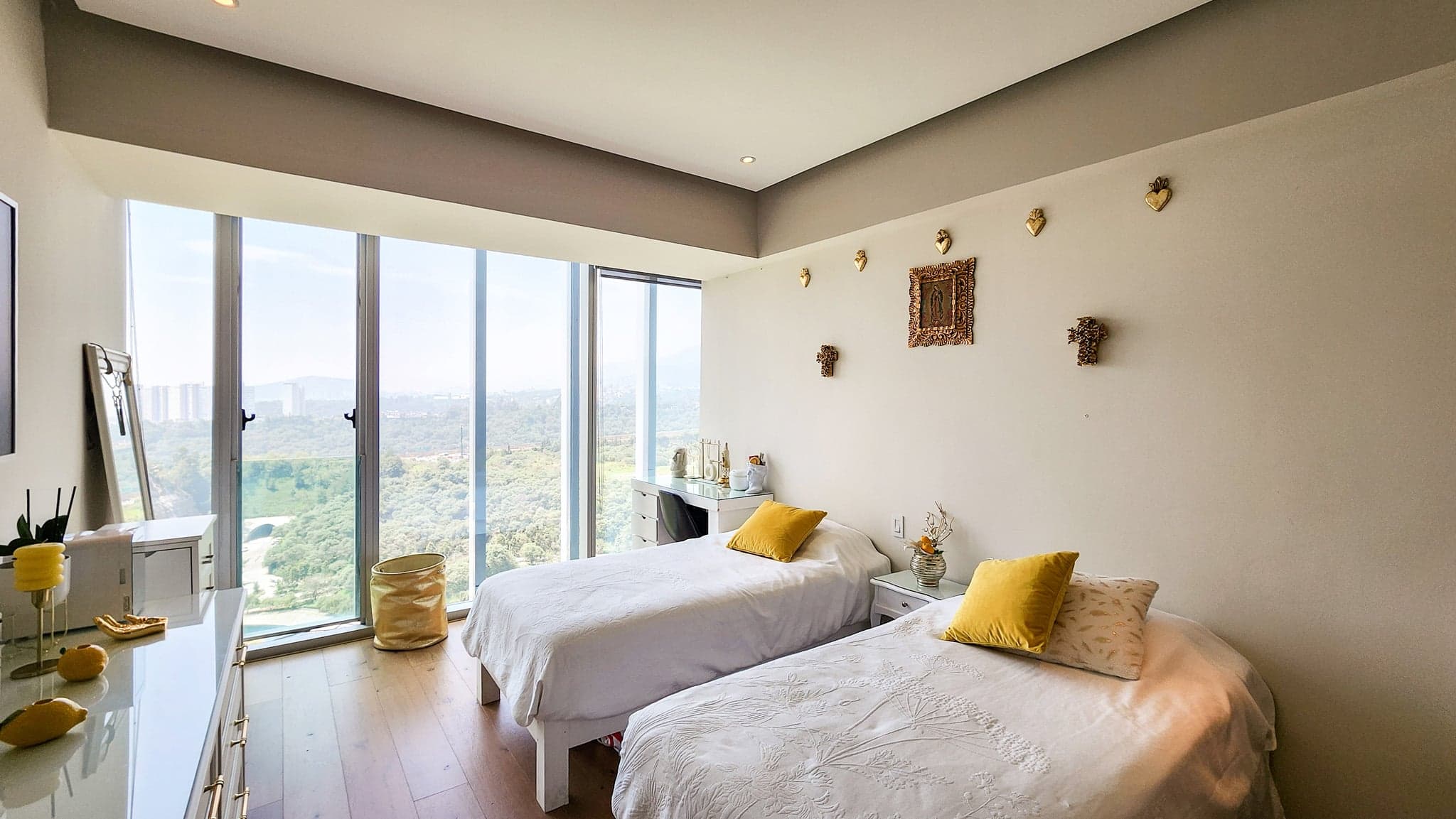 Paradox 24 A - Image 9