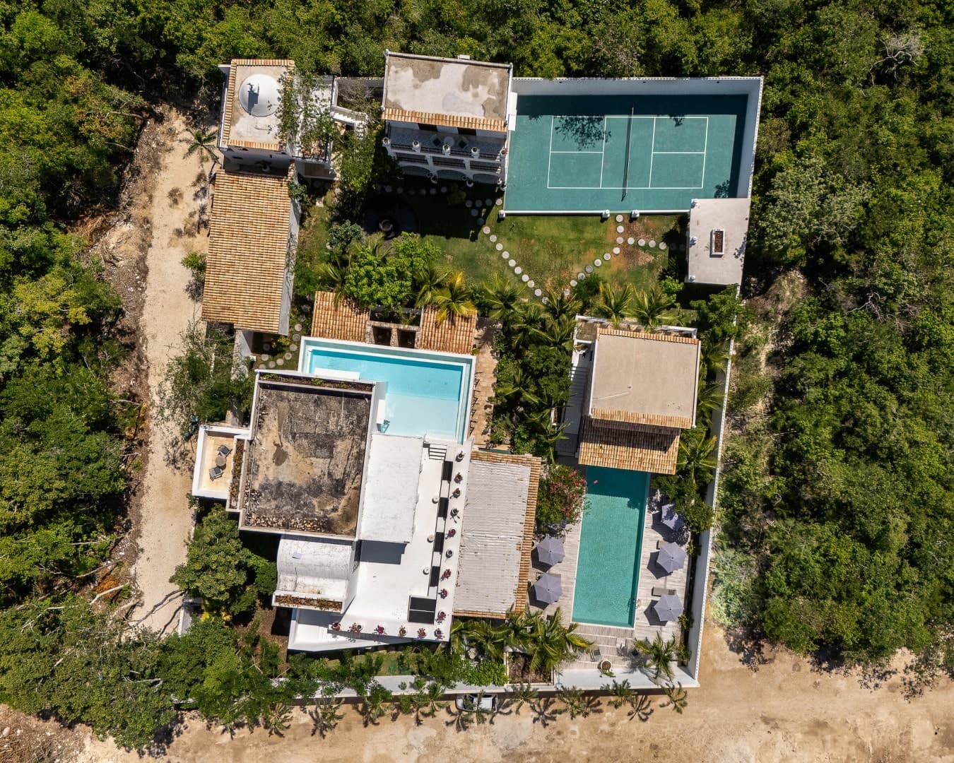 Rae’s Villa - Image 107