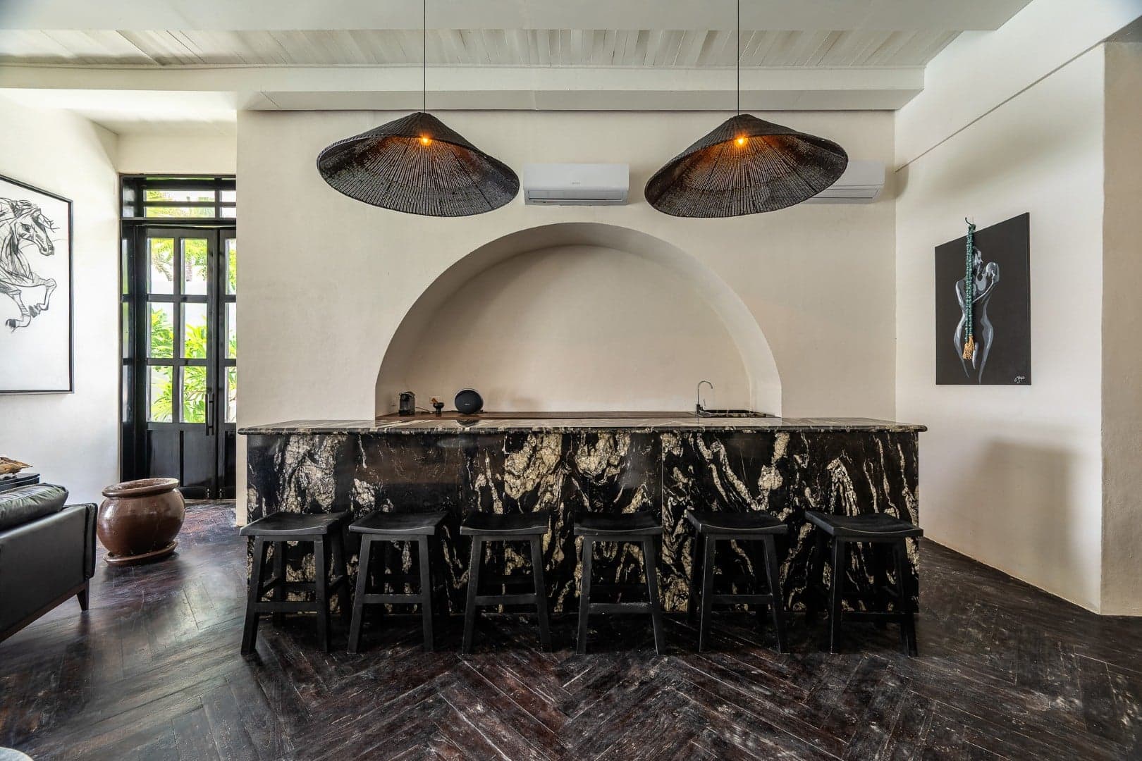 Rae’s Villa - Image 17