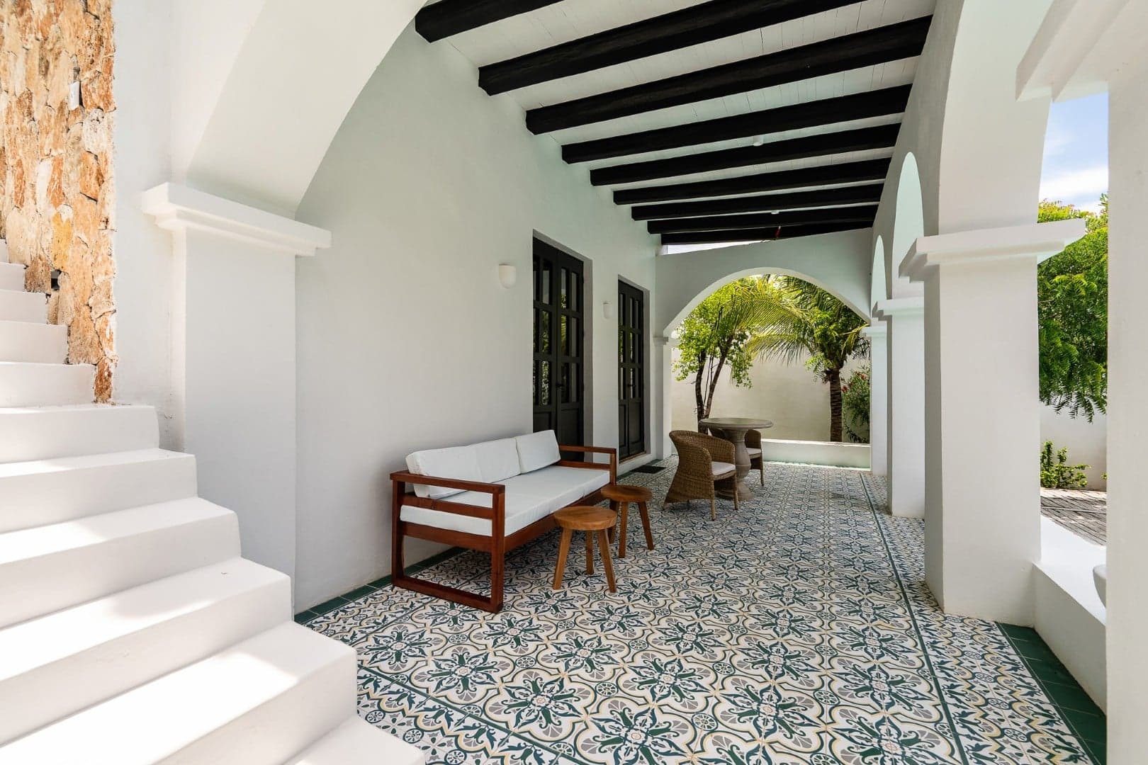 Rae’s Villa - Image 29