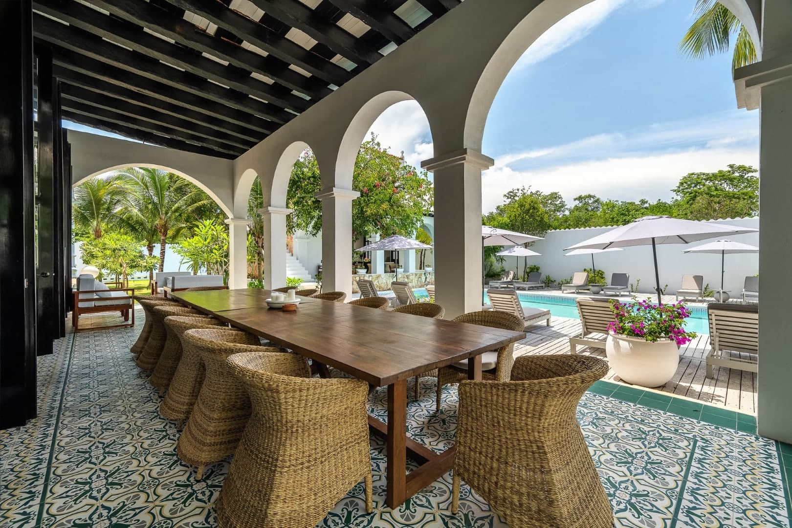 Rae’s Villa - Image 4