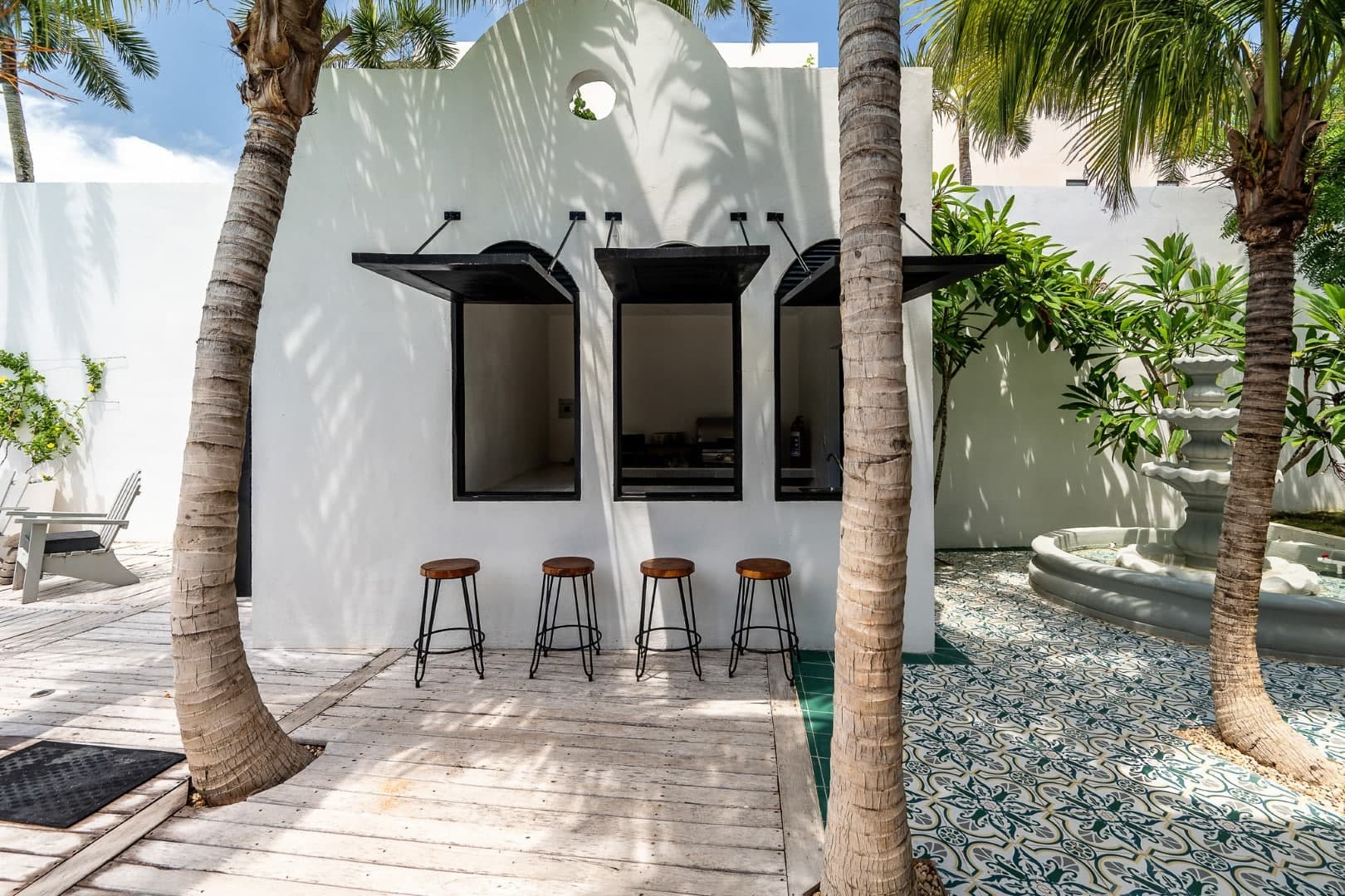 Rae’s Villa - Image 45