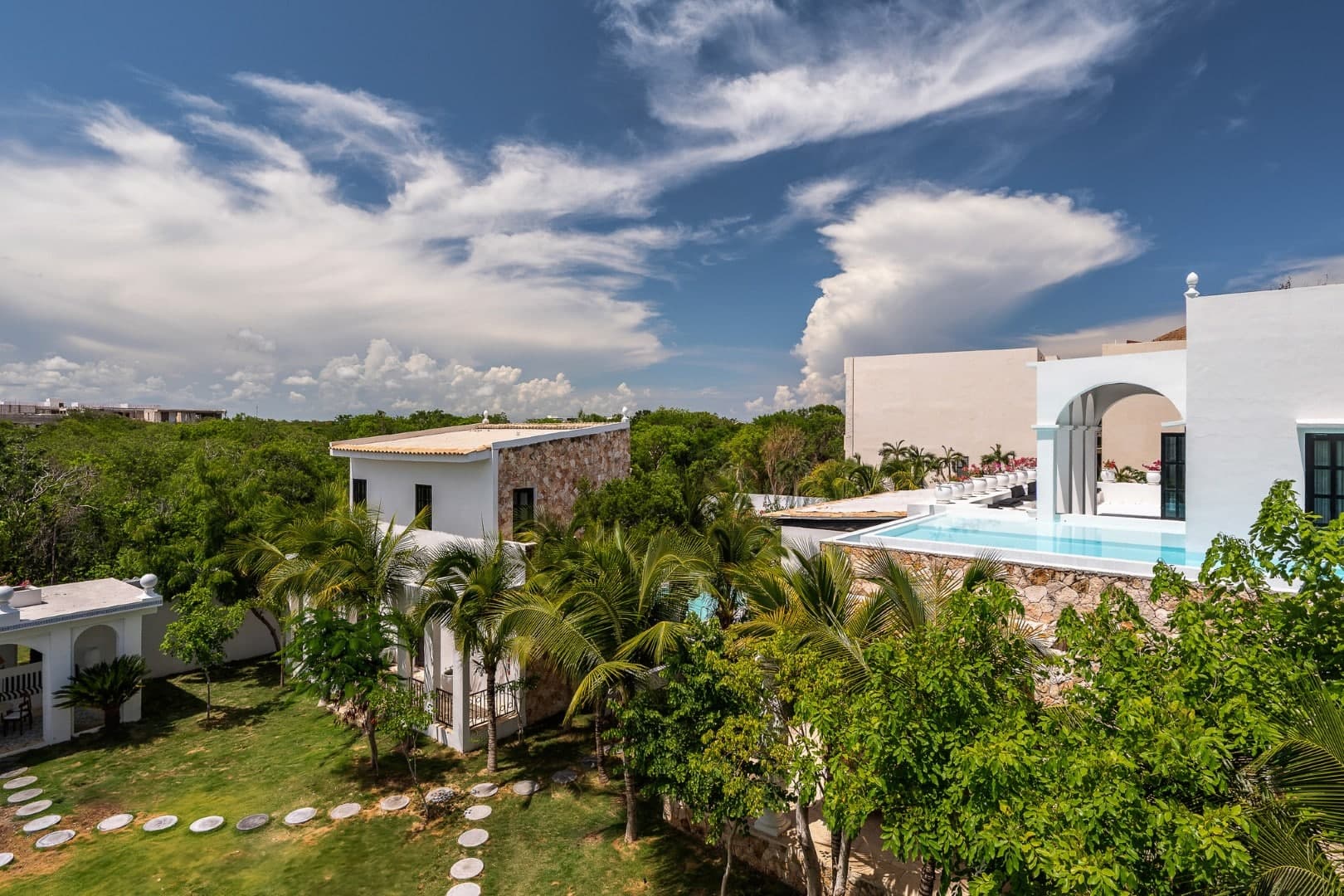 Rae’s Villa - Image 52