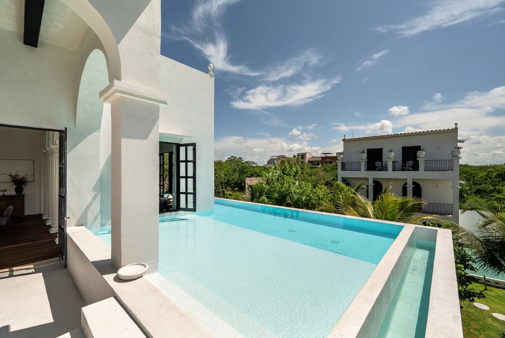 Rae’s Villa - Image 60