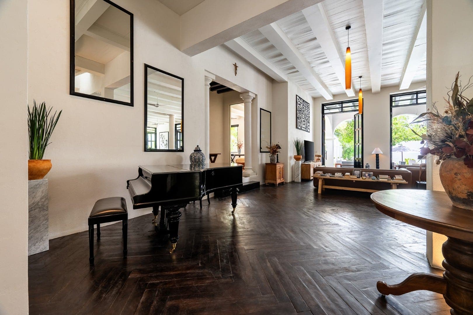 Rae’s Villa - Image 7