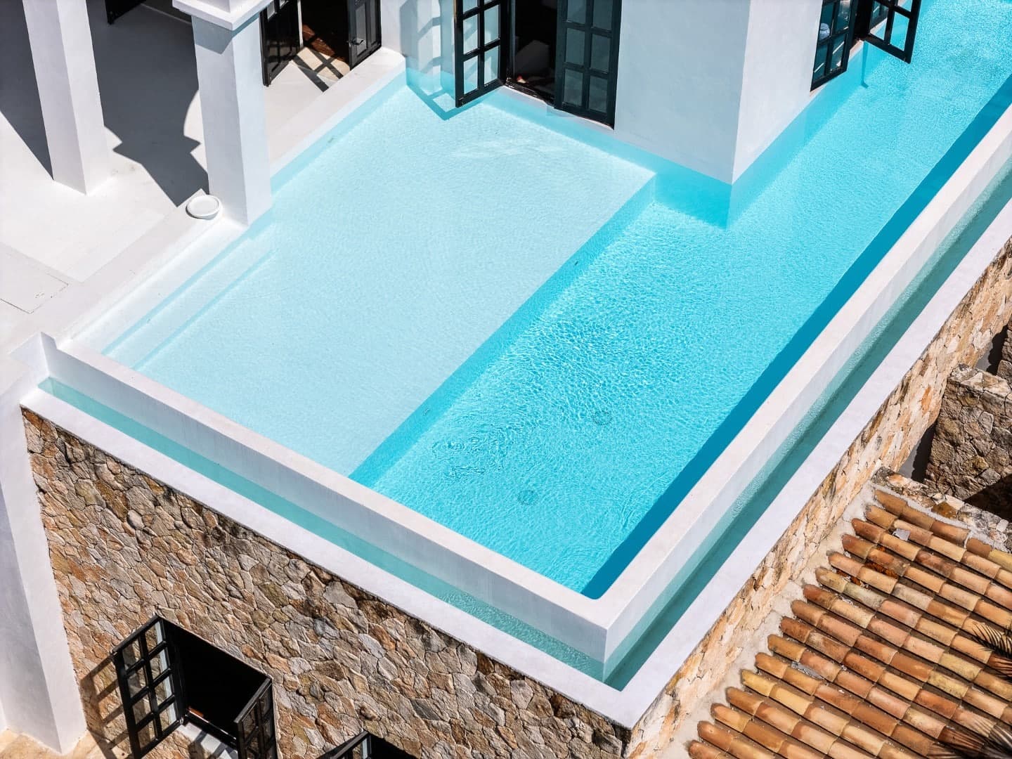 Rae’s Villa - Image 73