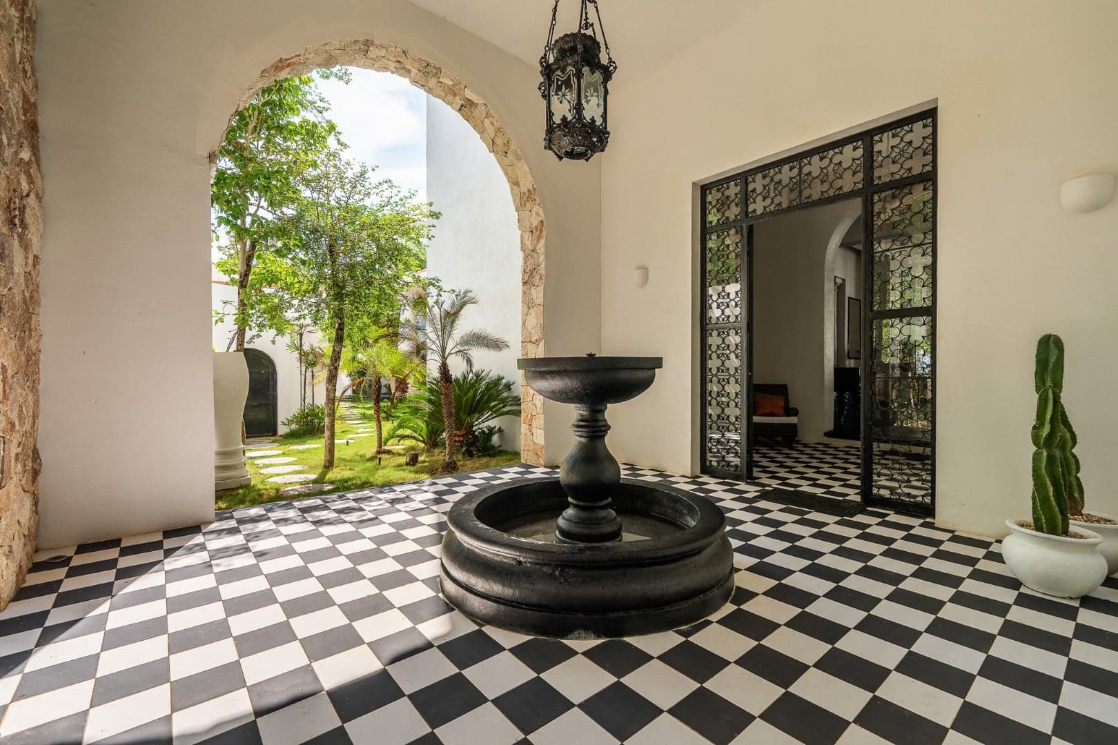 Rae’s Villa - Image 75