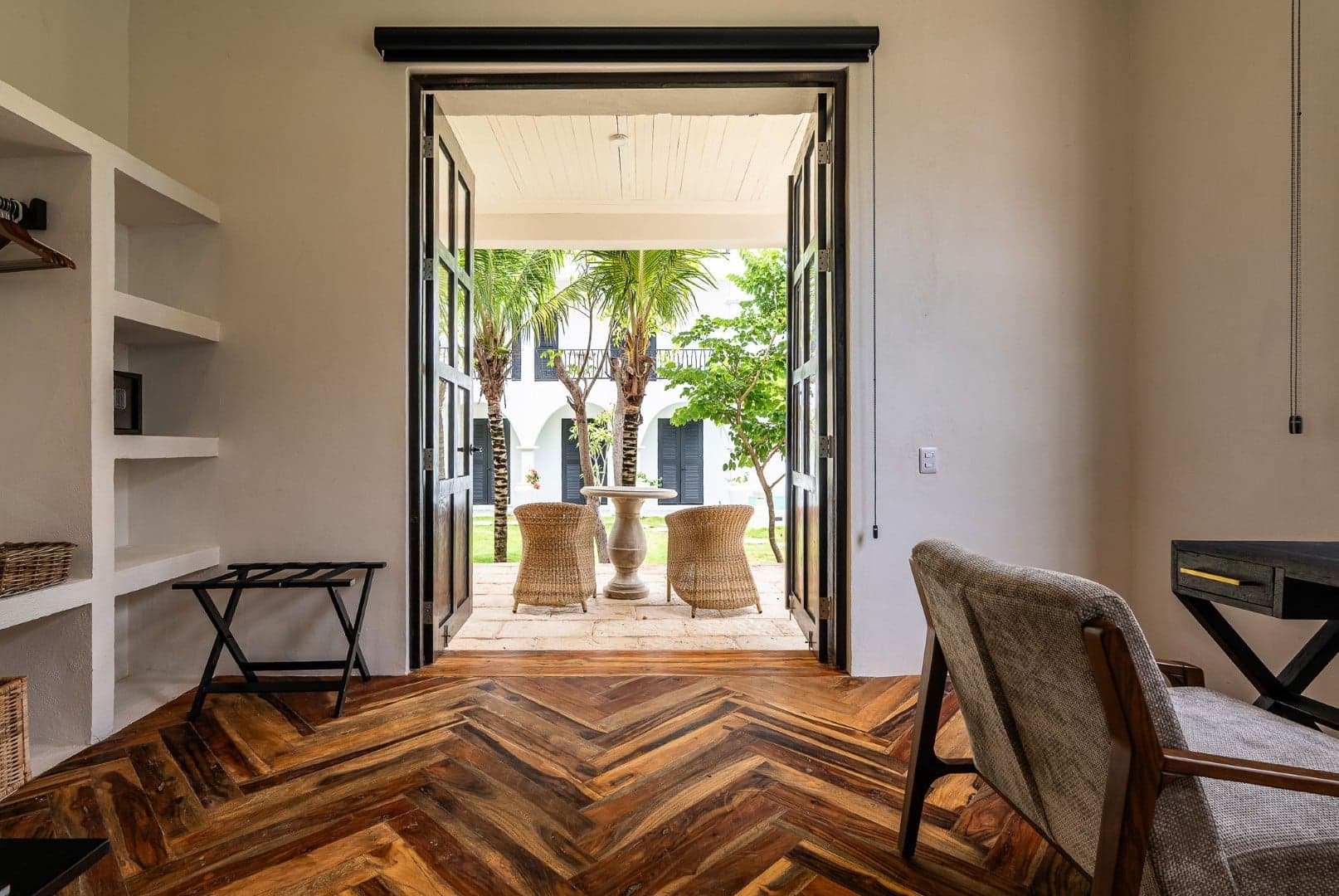 Rae’s Villa - Image 78