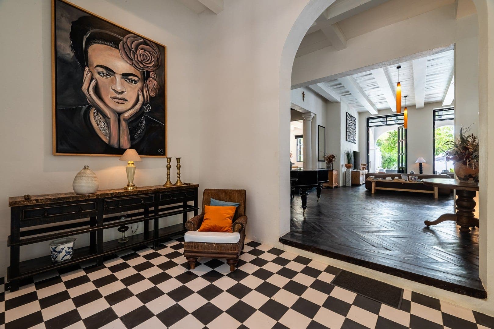 Rae’s Villa - Image 8