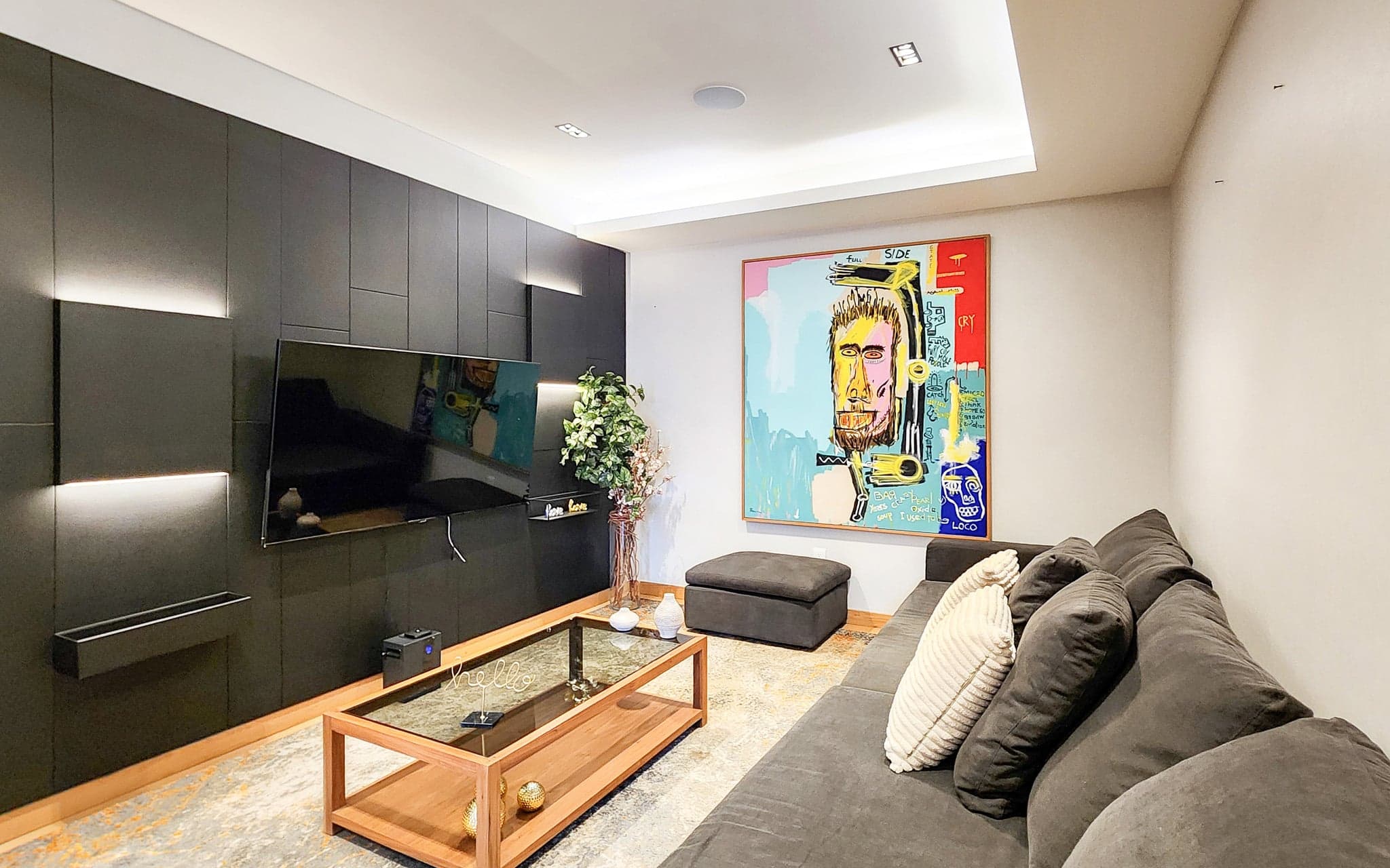 Sky View 3 Bedroom Condo - Image 11