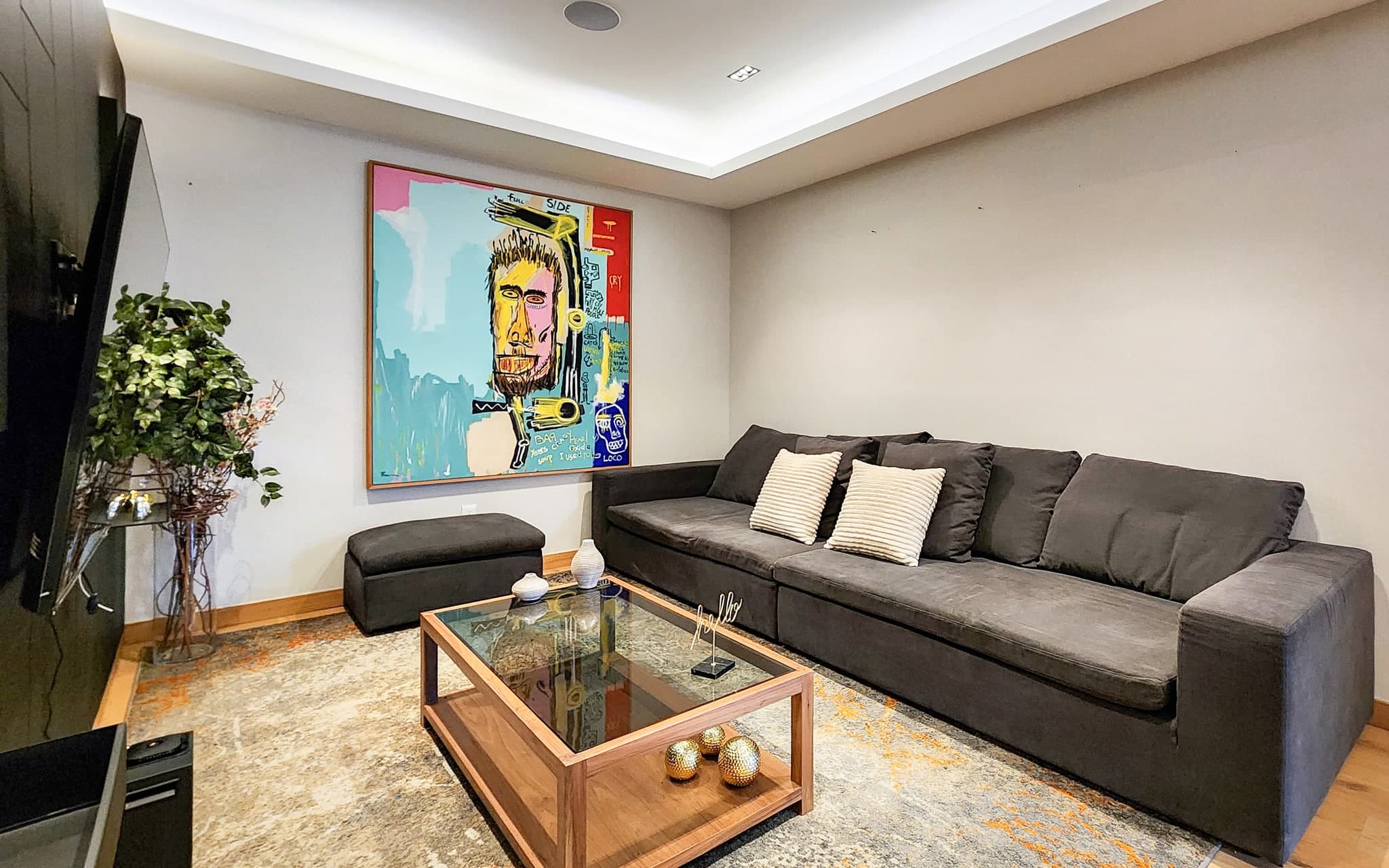 Sky View 3 Bedroom Condo - Image 12