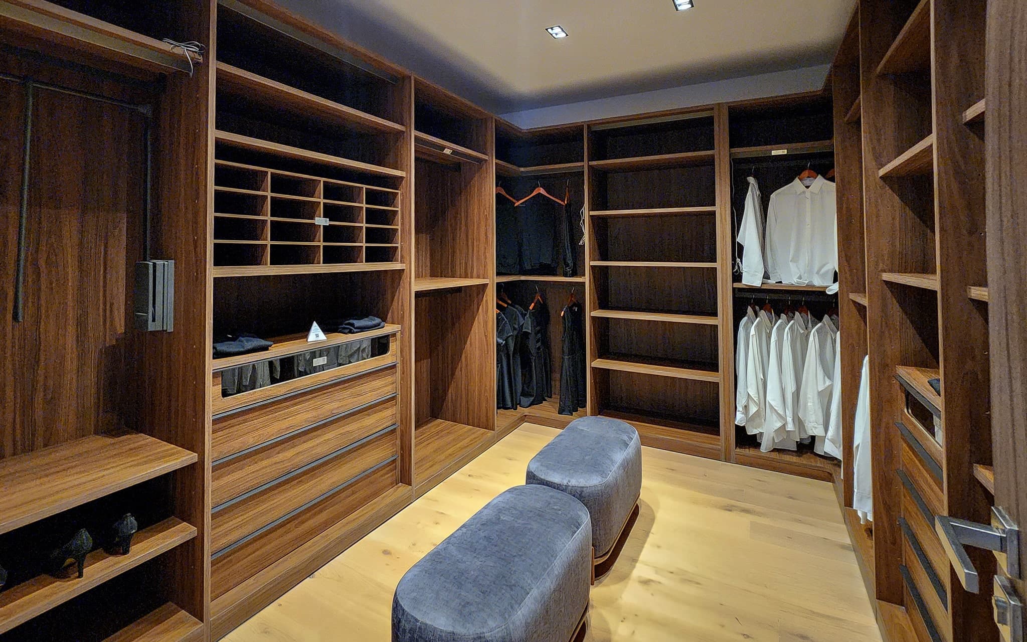 Sky View 3 Bedroom Condo - Image 26