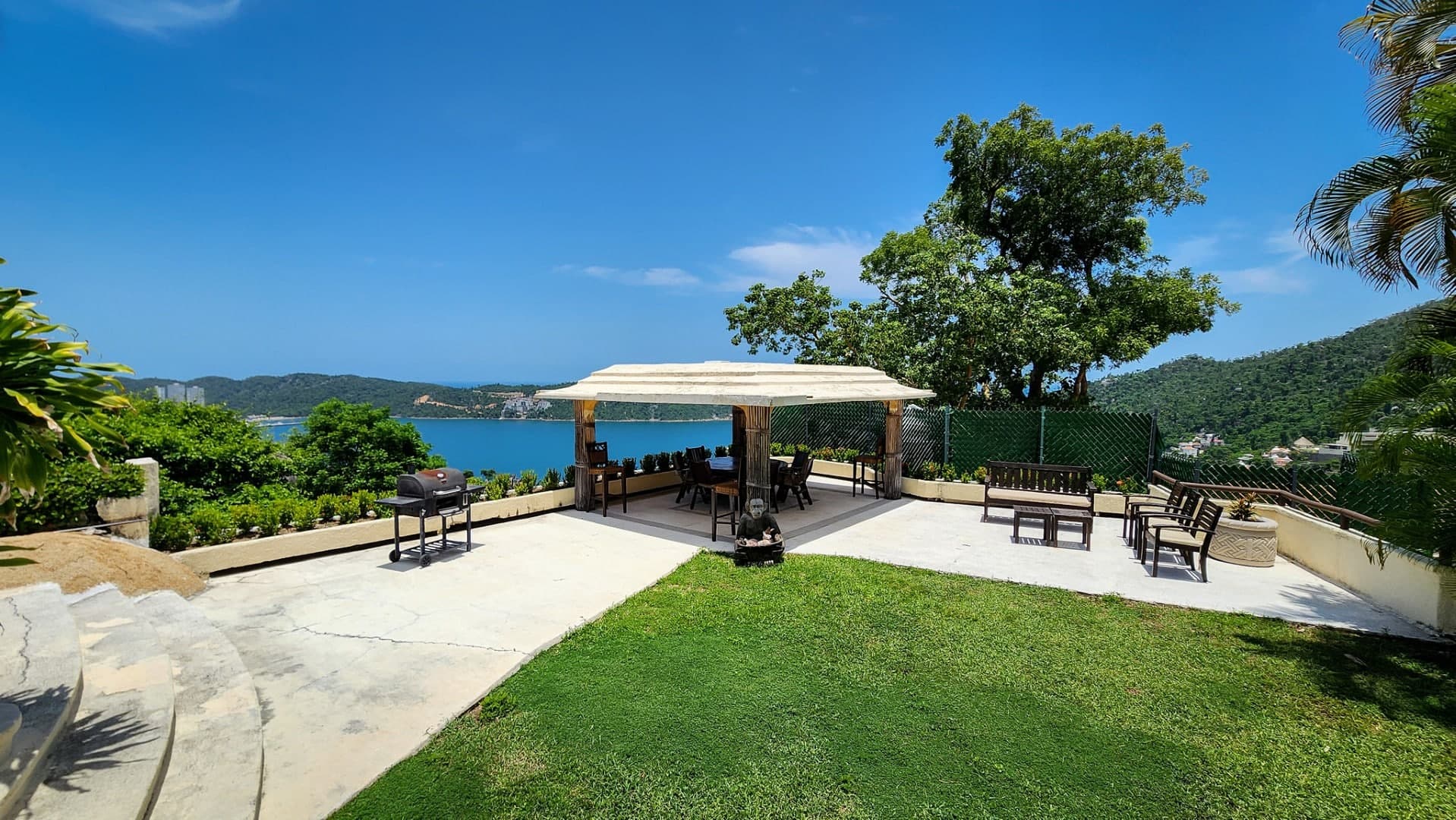 Lomas Del Marques House - Image 4