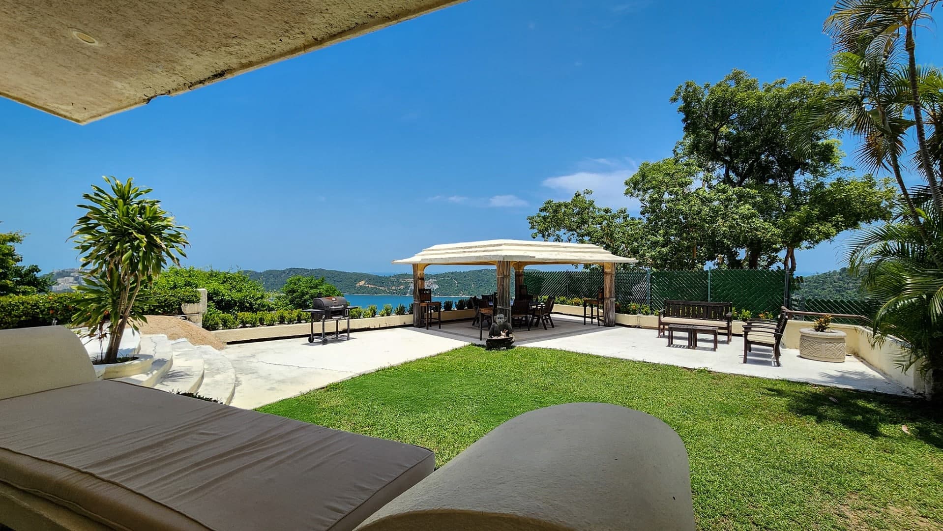 Lomas Del Marques House - Image 9