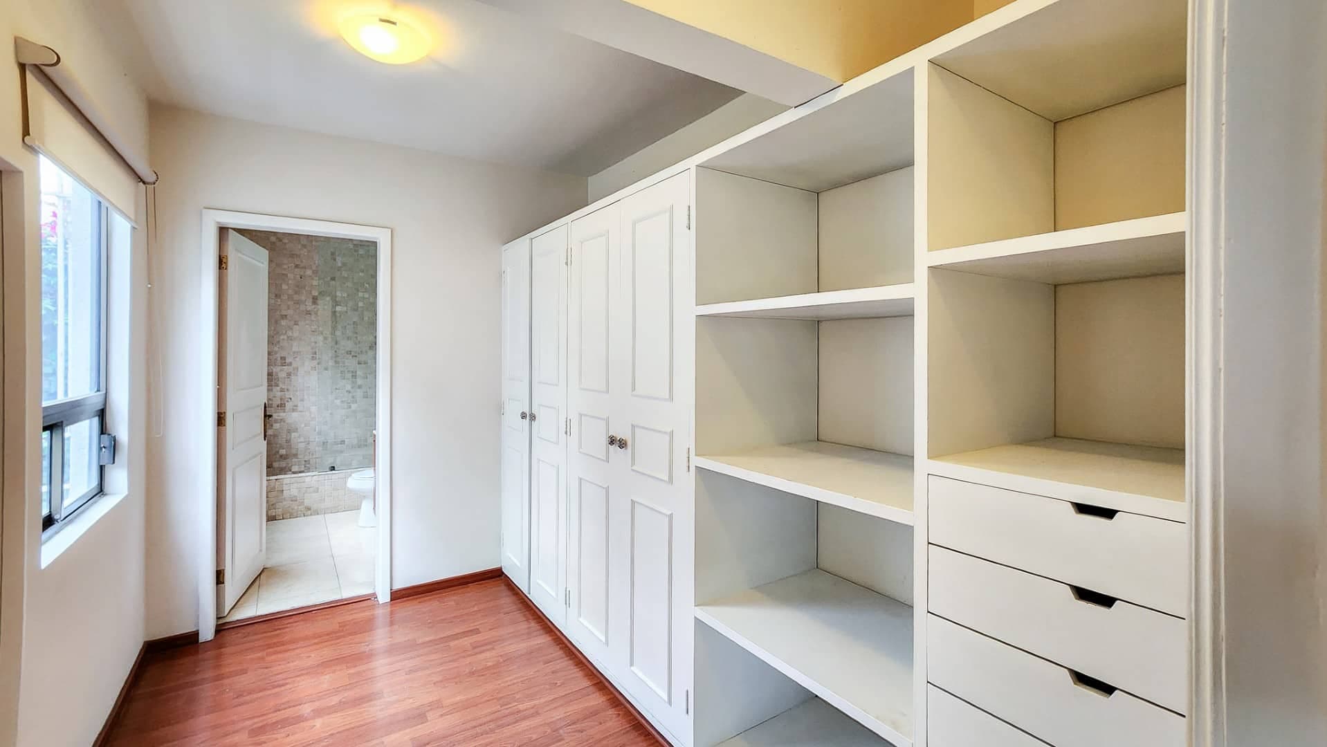 Milton 64 - Image 11