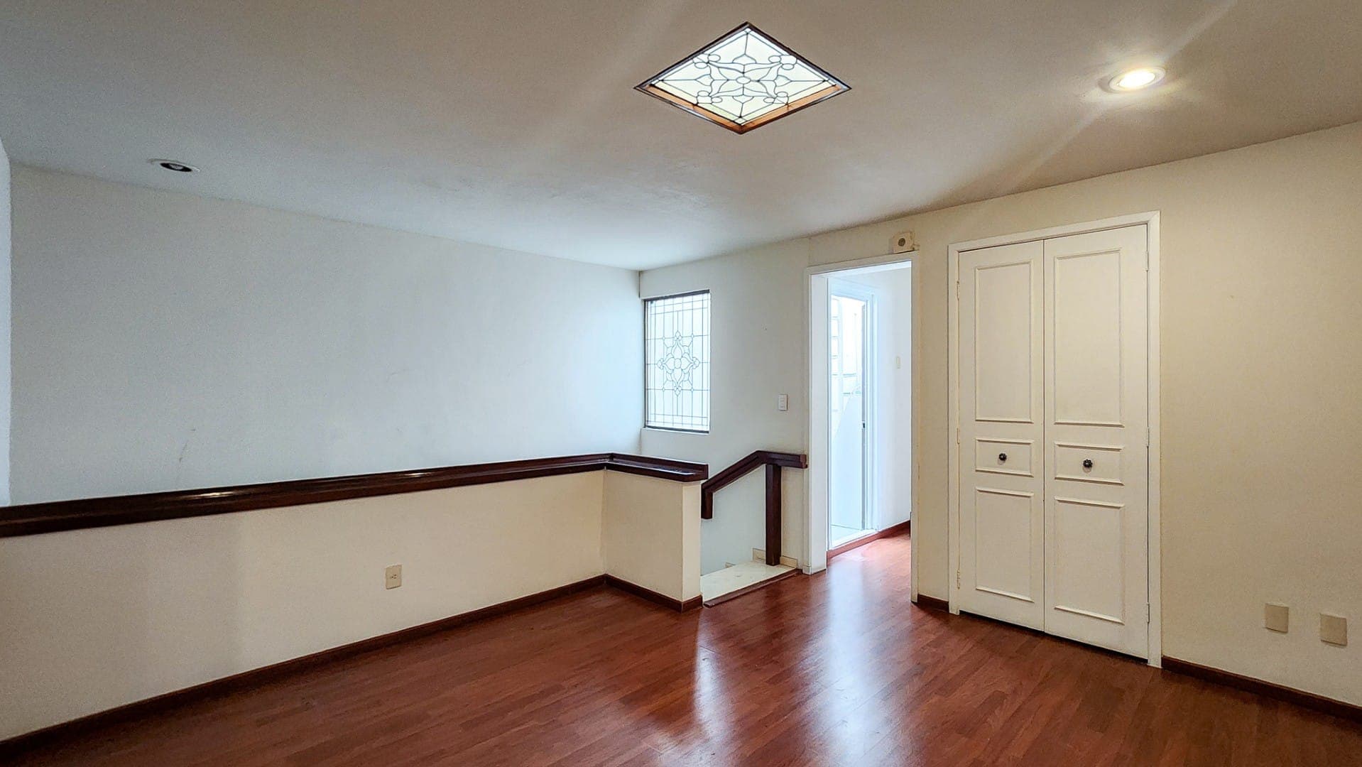 Milton 64 - Image 18