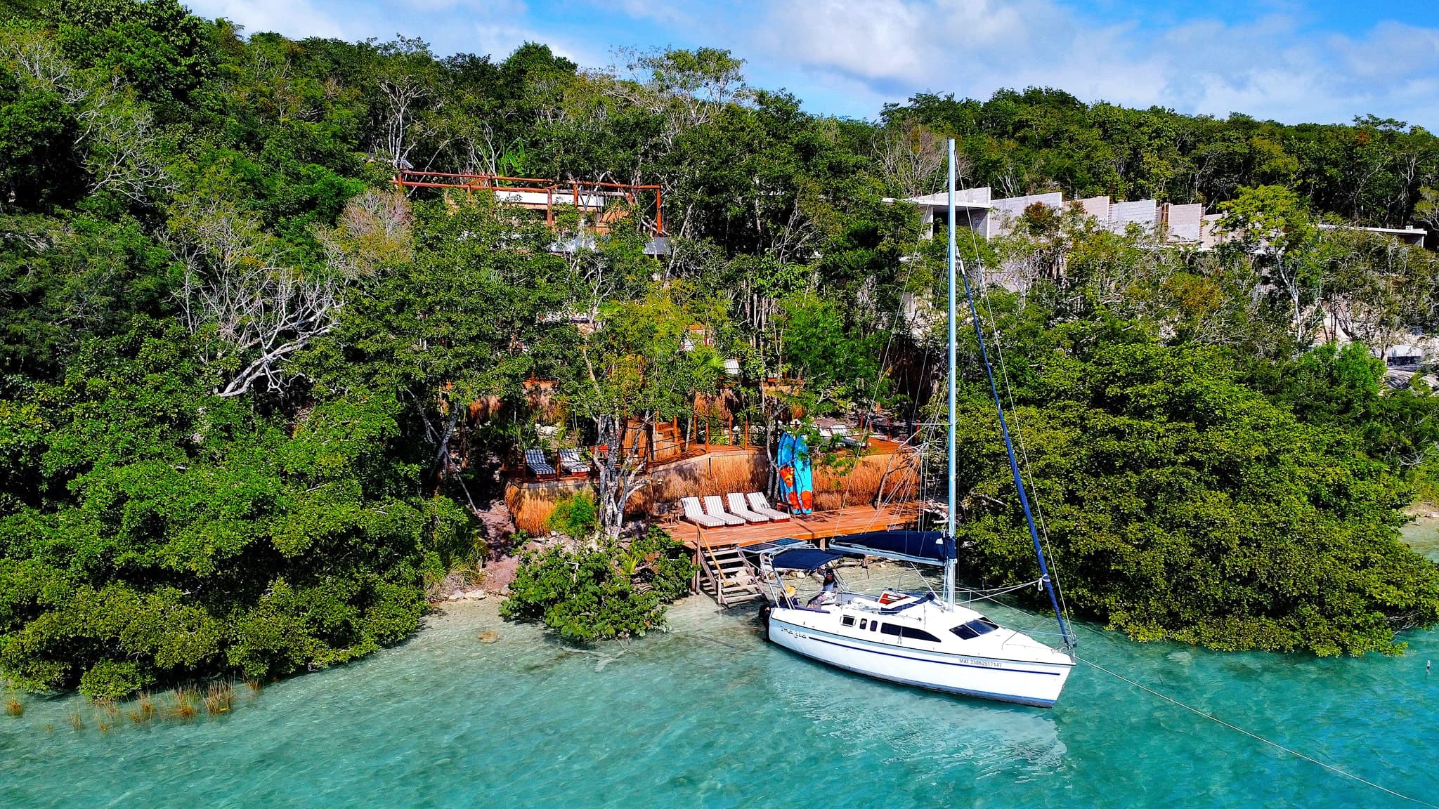 13-Room Lake Front Bacalar Hotel - Image 1