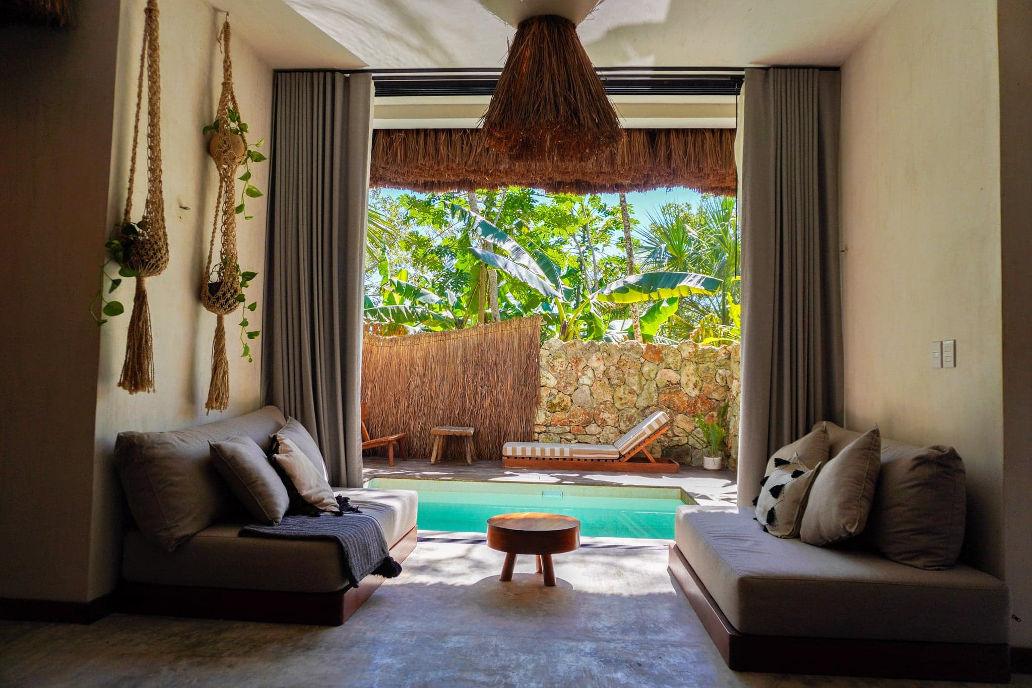 13-Room Lake Front Bacalar Hotel - Image 11