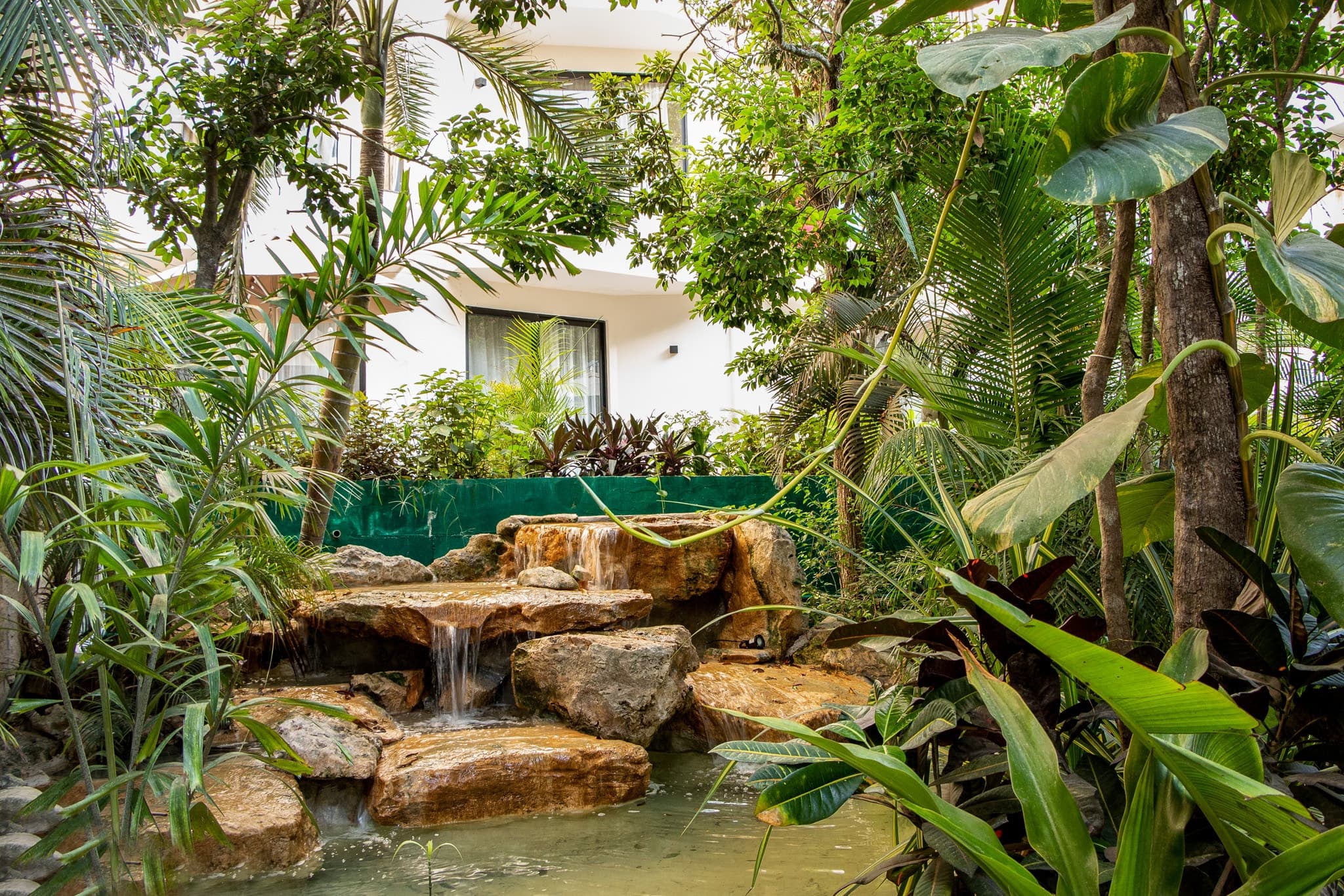 Tulum 95 Room Hotel - Image 20