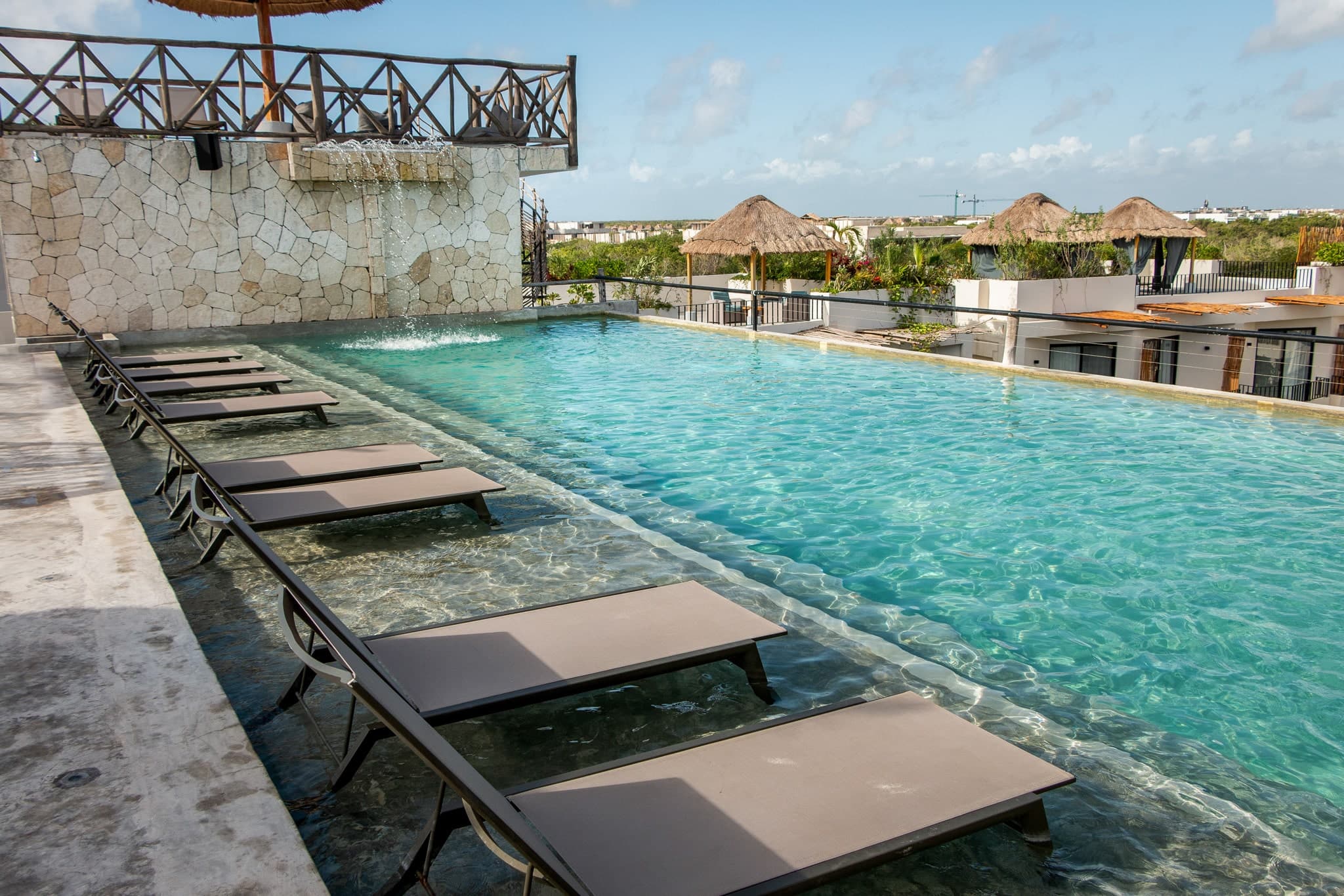 Tulum 95 Room Hotel - Image 5