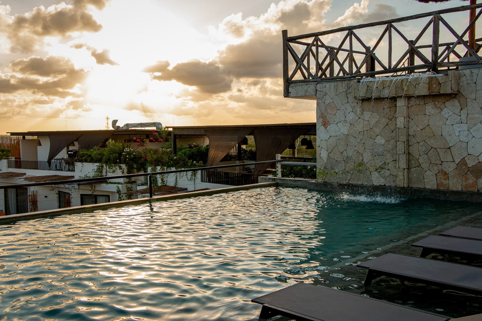 Tulum 95 Room Hotel - Image 8
