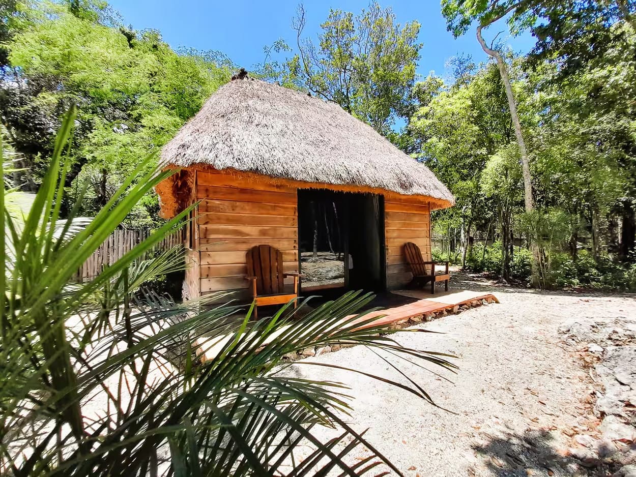 10 Cabin Jungle Retreat - Image 36