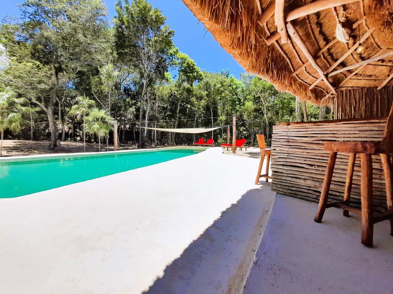 10 Cabin Jungle Retreat - Image 37