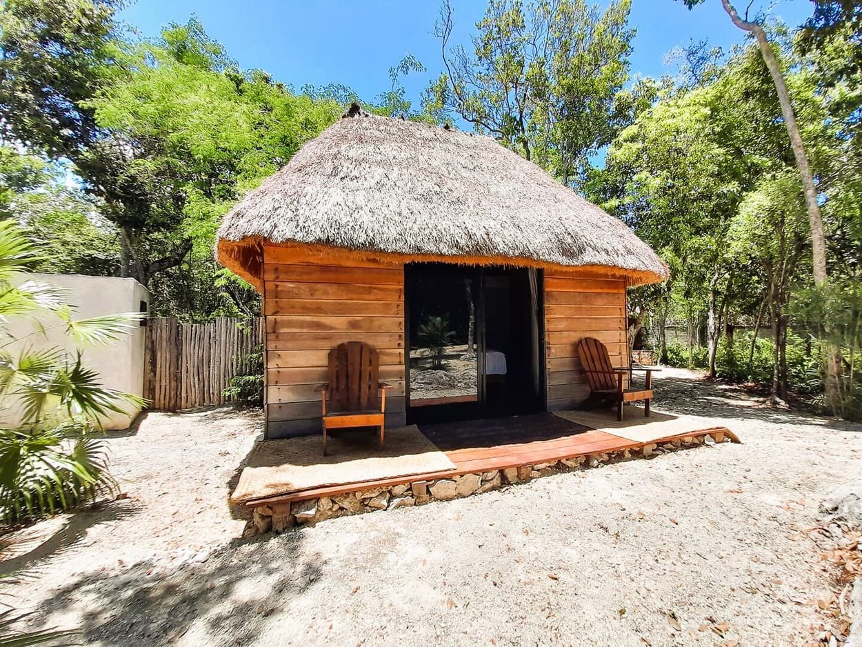 10 Cabin Jungle Retreat - Image 38