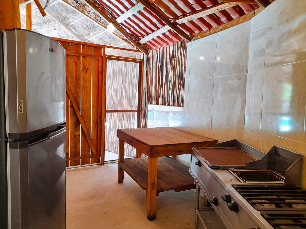 10 Cabin Jungle Retreat - Image 41