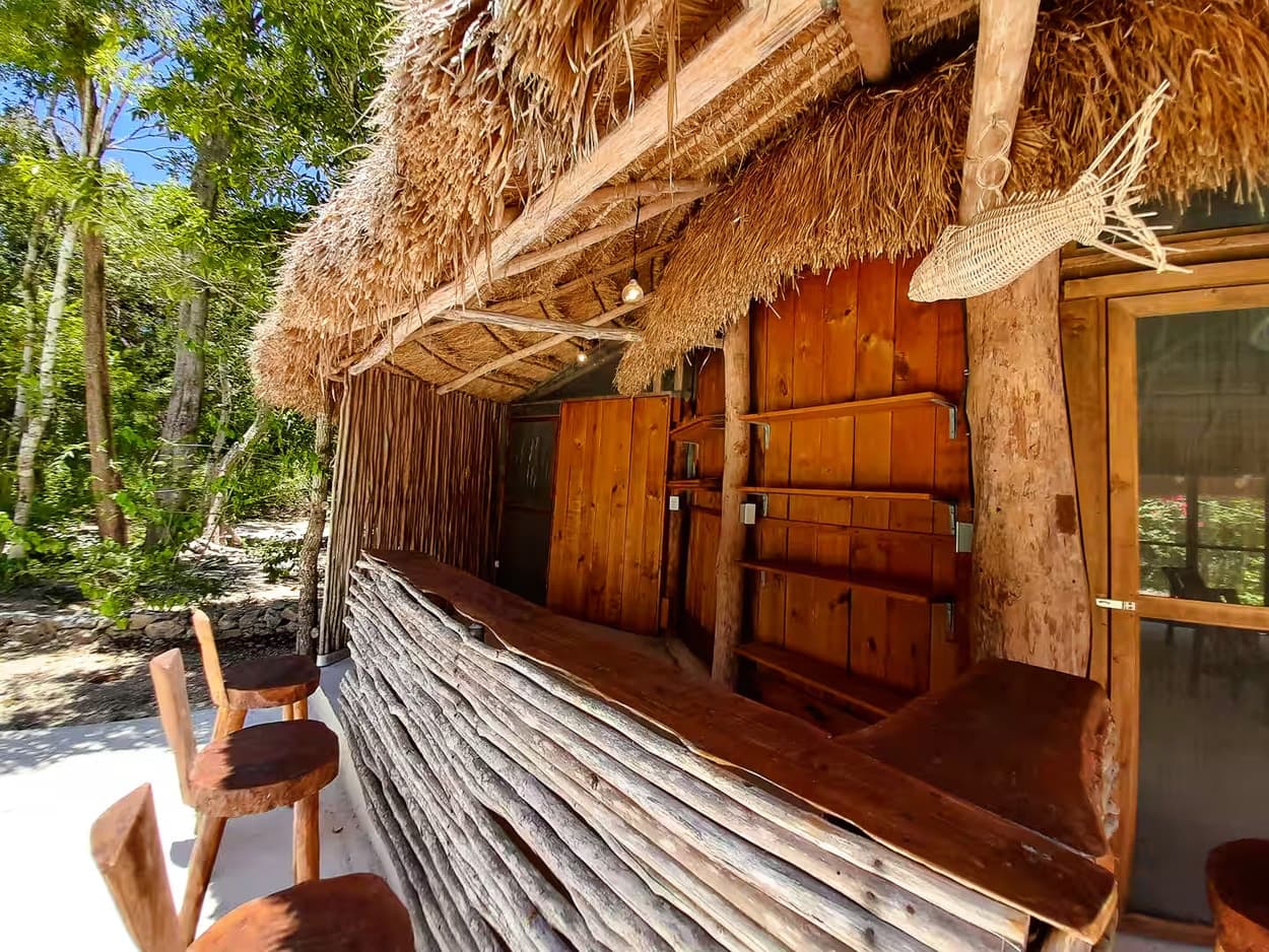 10 Cabin Jungle Retreat - Image 49