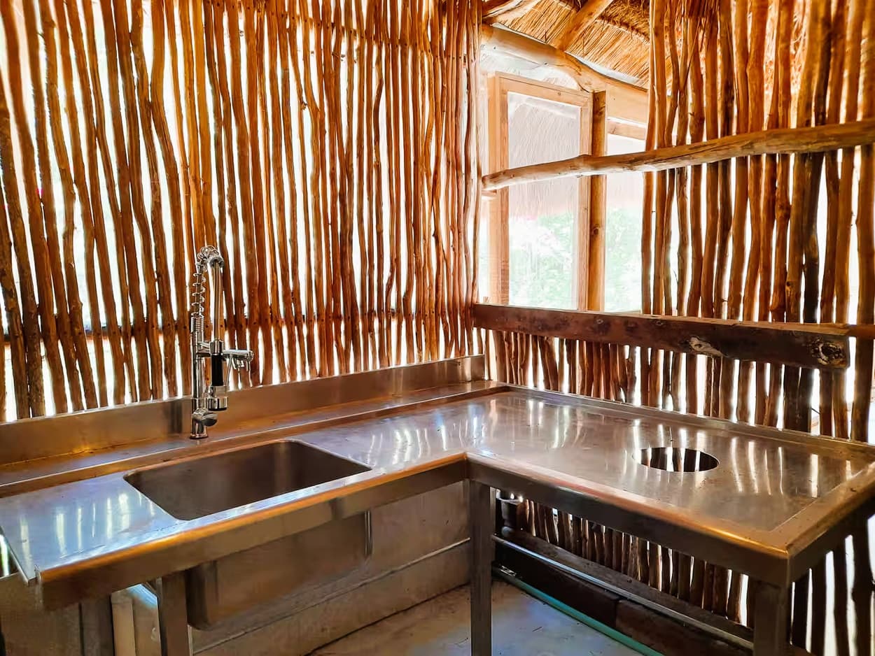 10 Cabin Jungle Retreat - Image 50