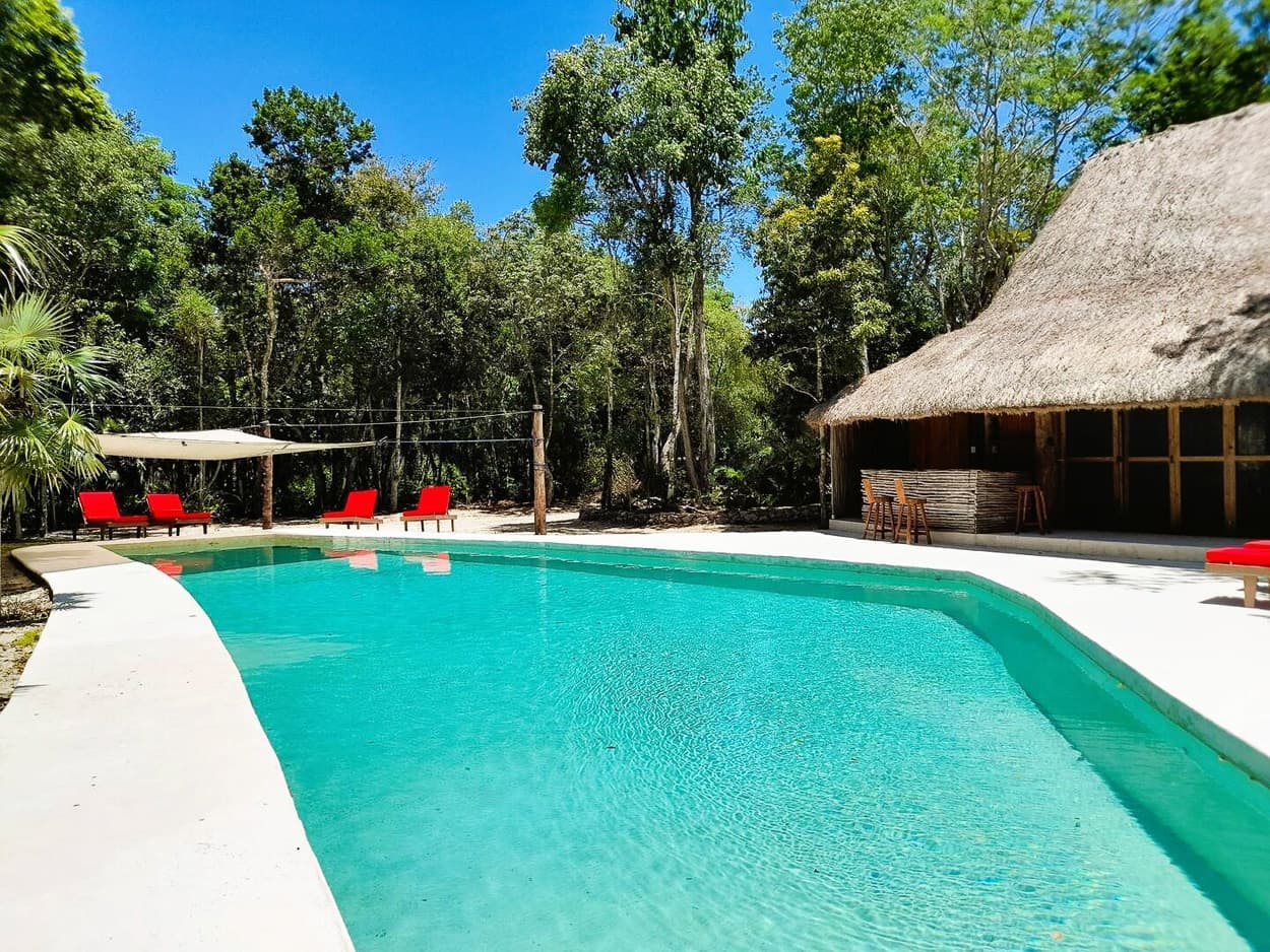 10 Cabin Jungle Retreat - Image 56