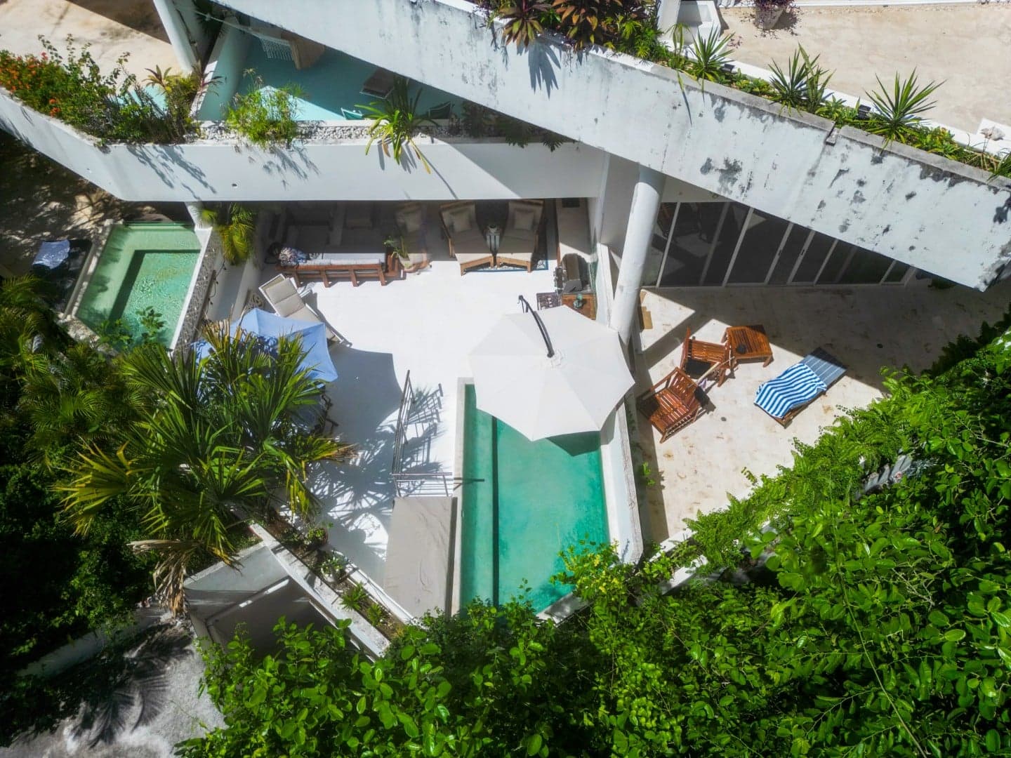 Bosque Los Aluxes 4 Bedroom Condo - Image 1
