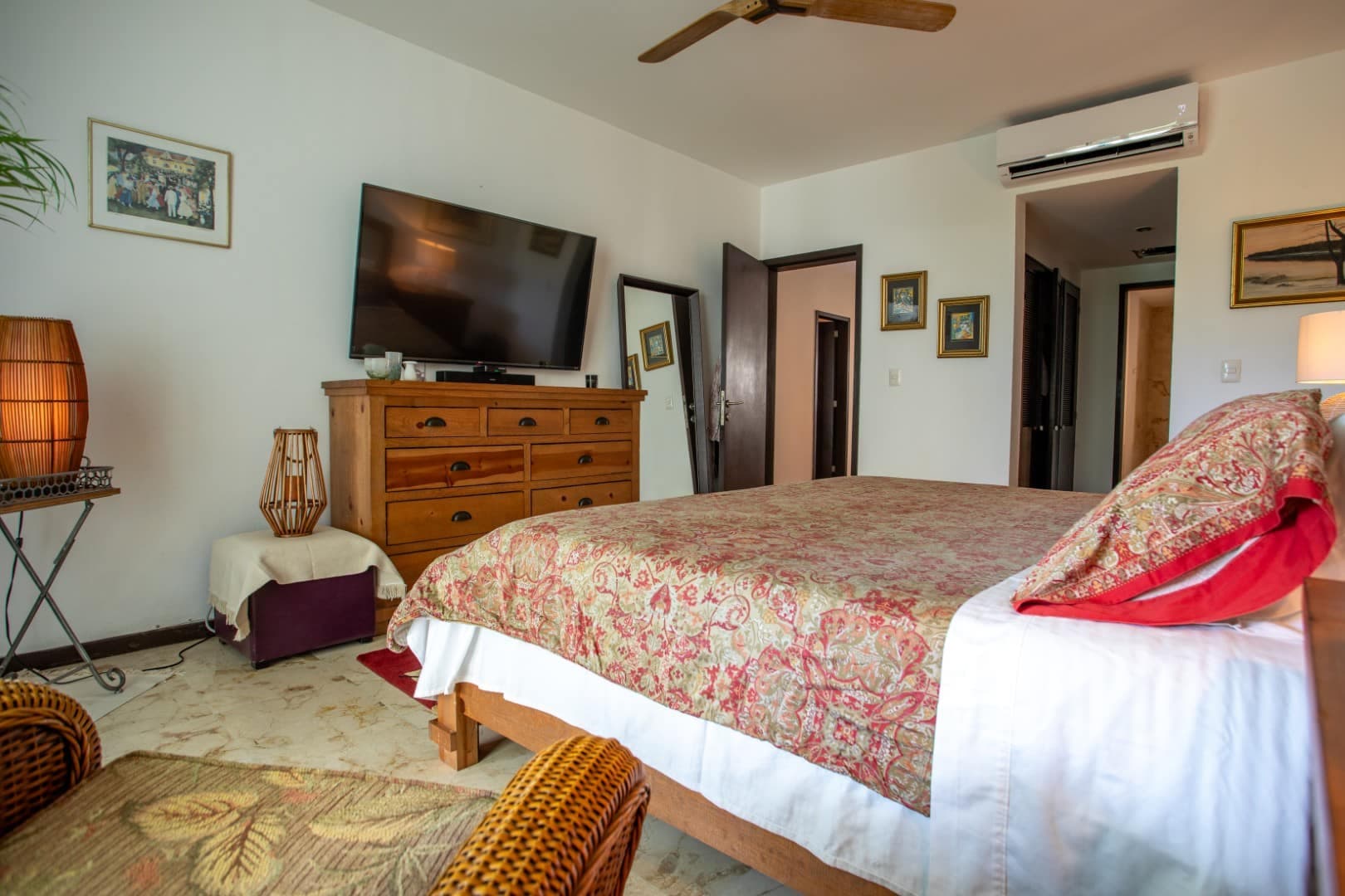 Bosque Los Aluxes 4 Bedroom Condo - Image 8