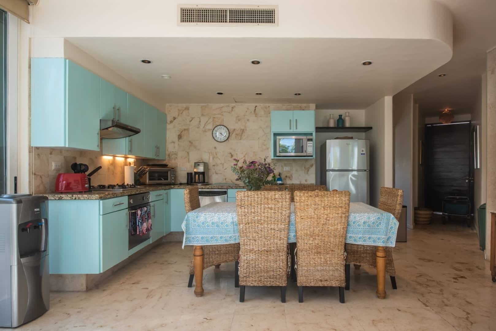 Bosque Los Aluxes 301 Penthouse - Image 2