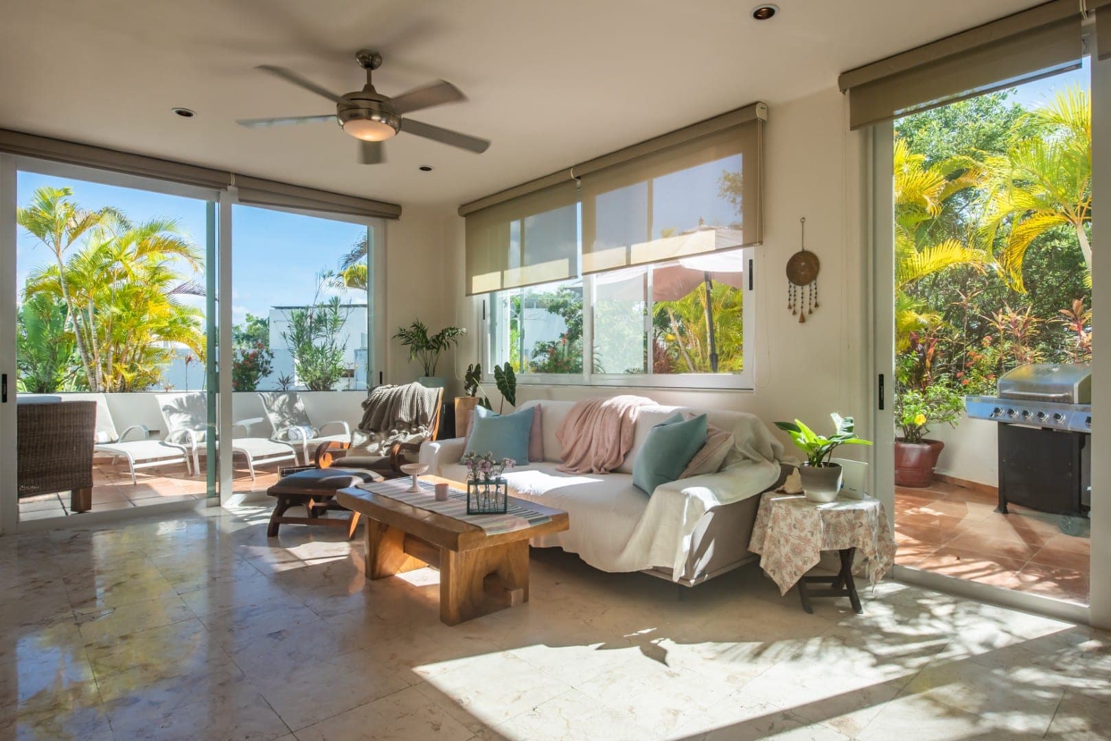 Bosque Los Aluxes 301 Penthouse - Image 3