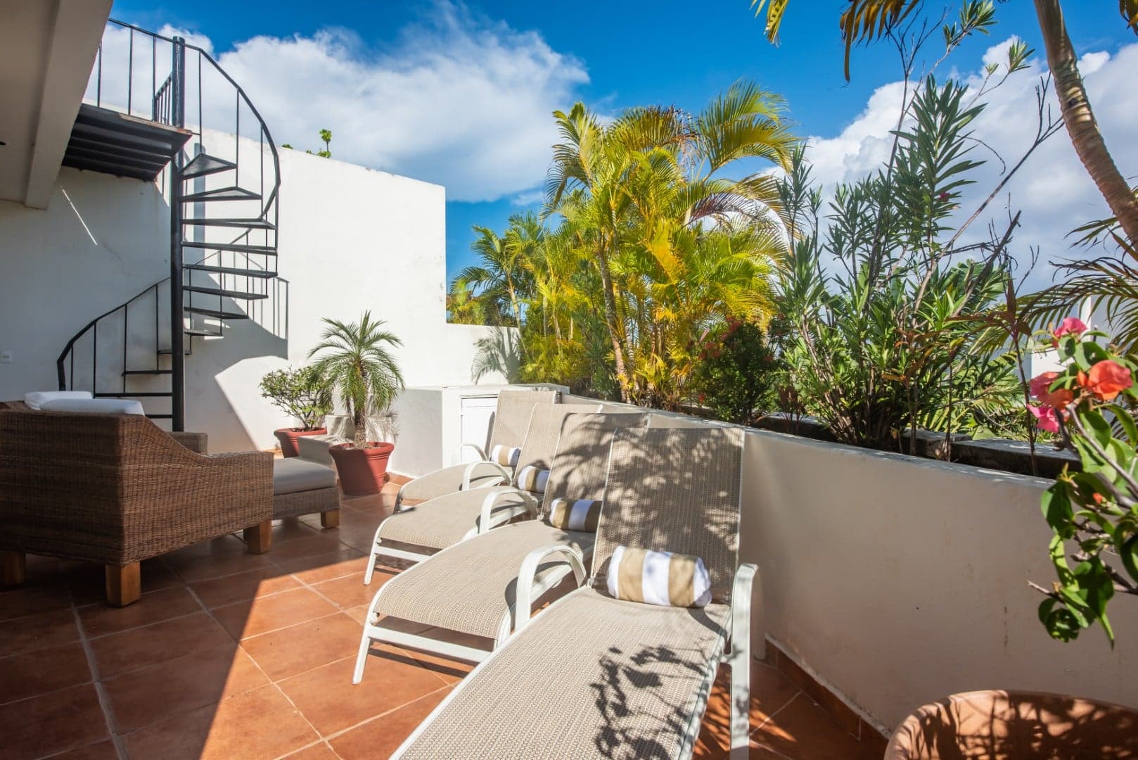 Bosque Los Aluxes 301 Penthouse - Image 75