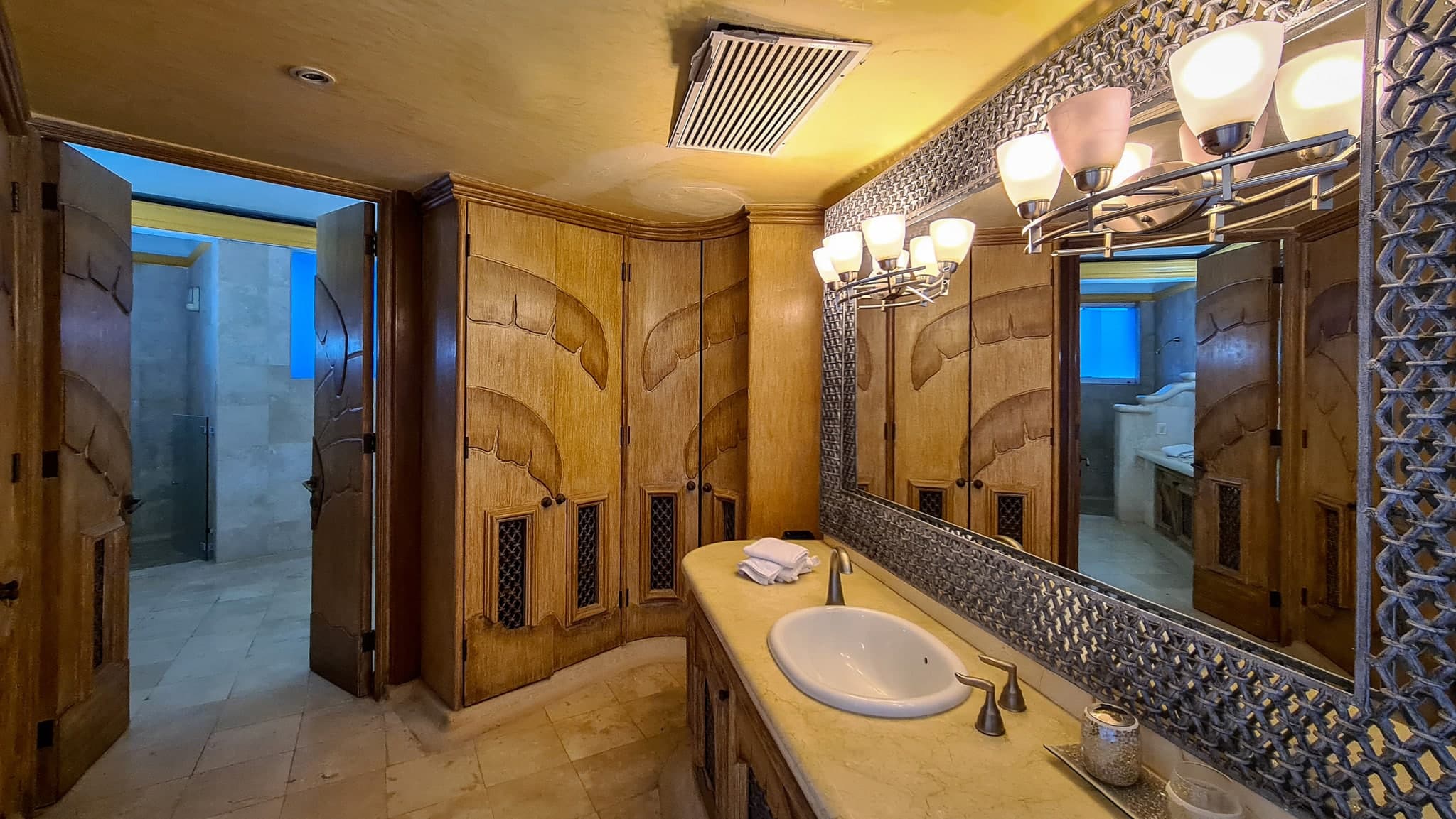 Villa Carey - Image 23