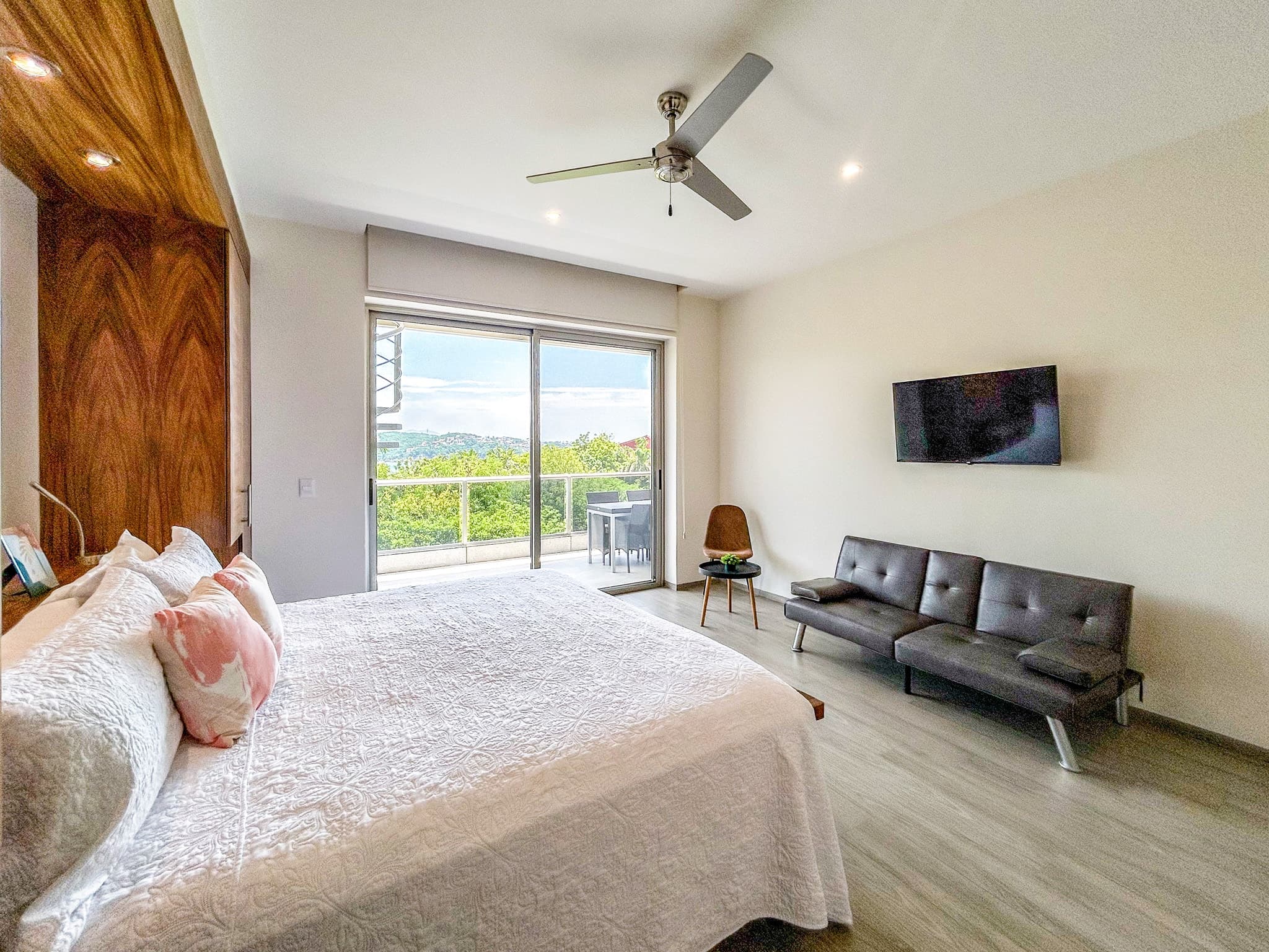 Cosmo PH5 - Image 24